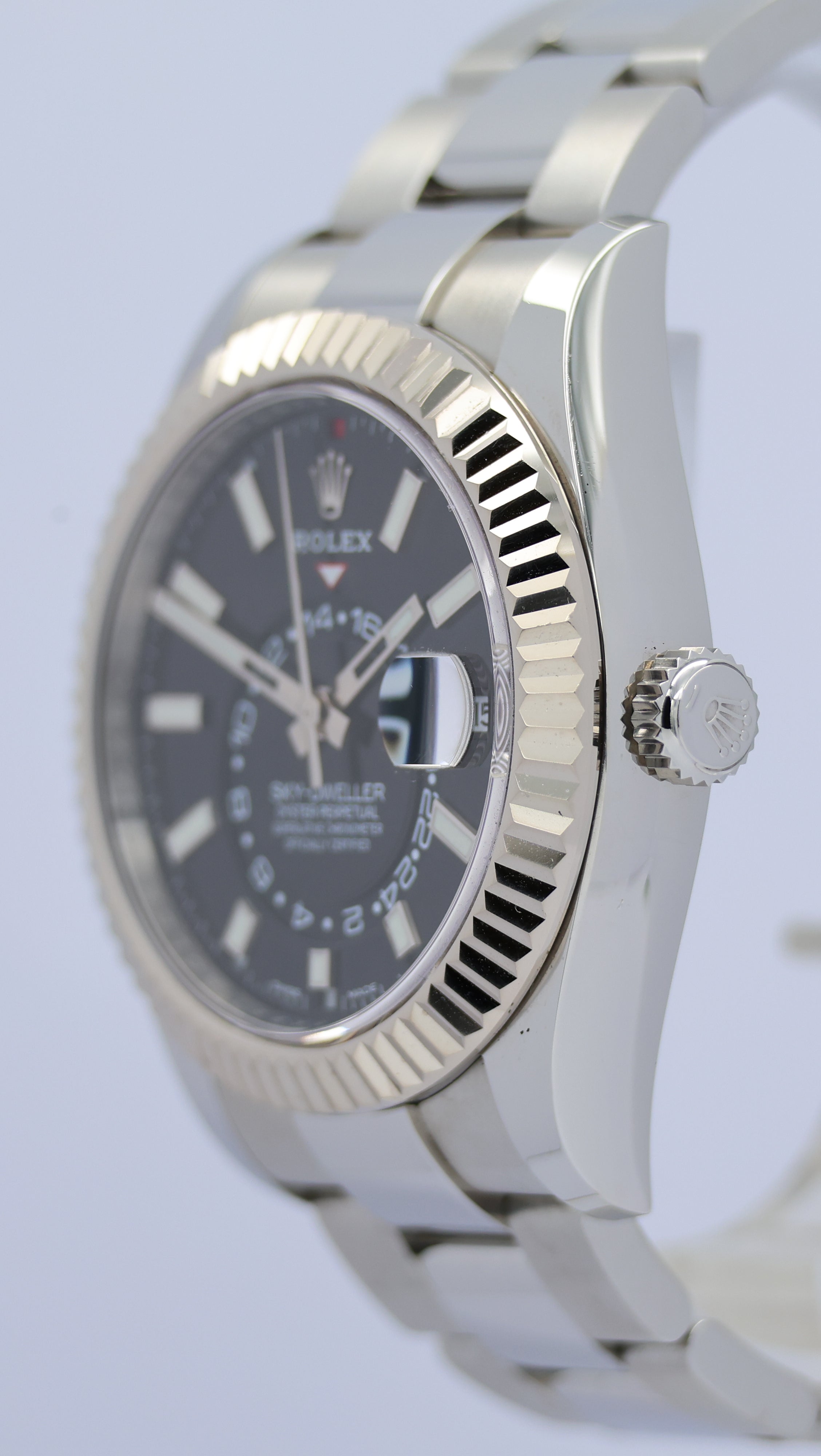 Rolex Oyster Perpetual Sky-Dweller Automatic 326934 Box + above papers