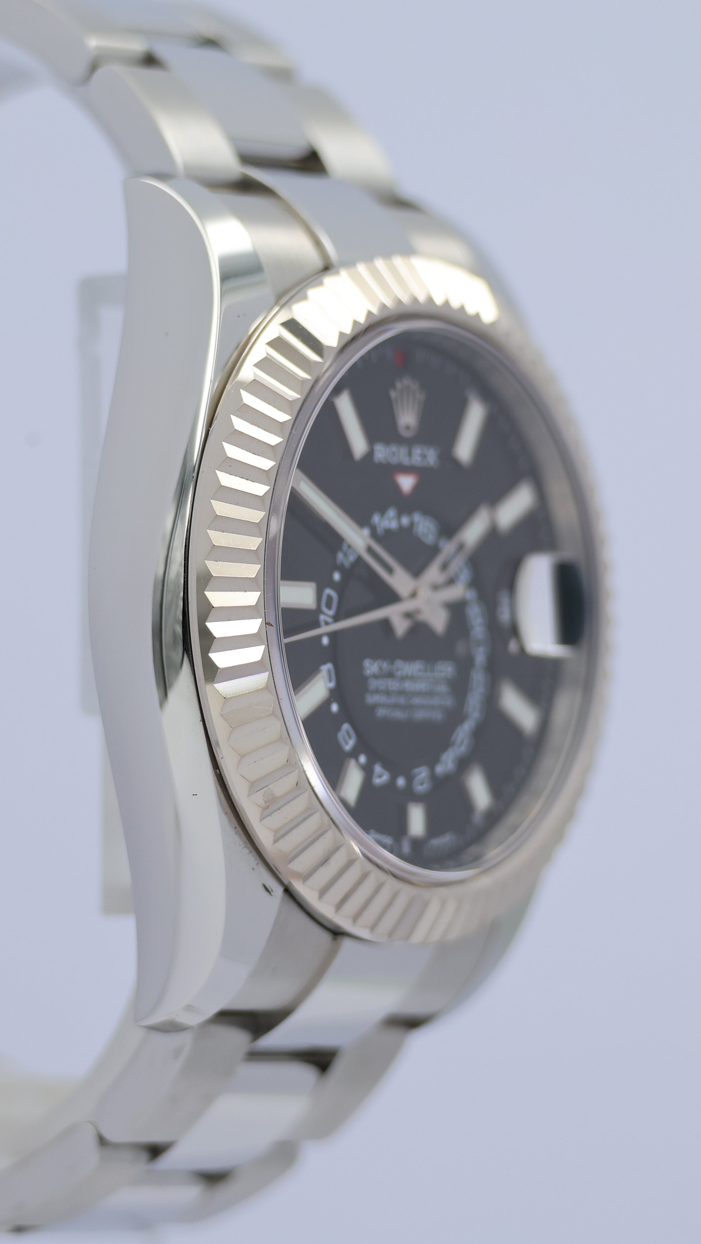 Rolex Oyster Perpetual Sky-Dweller Automatic 326934 Box + above papers