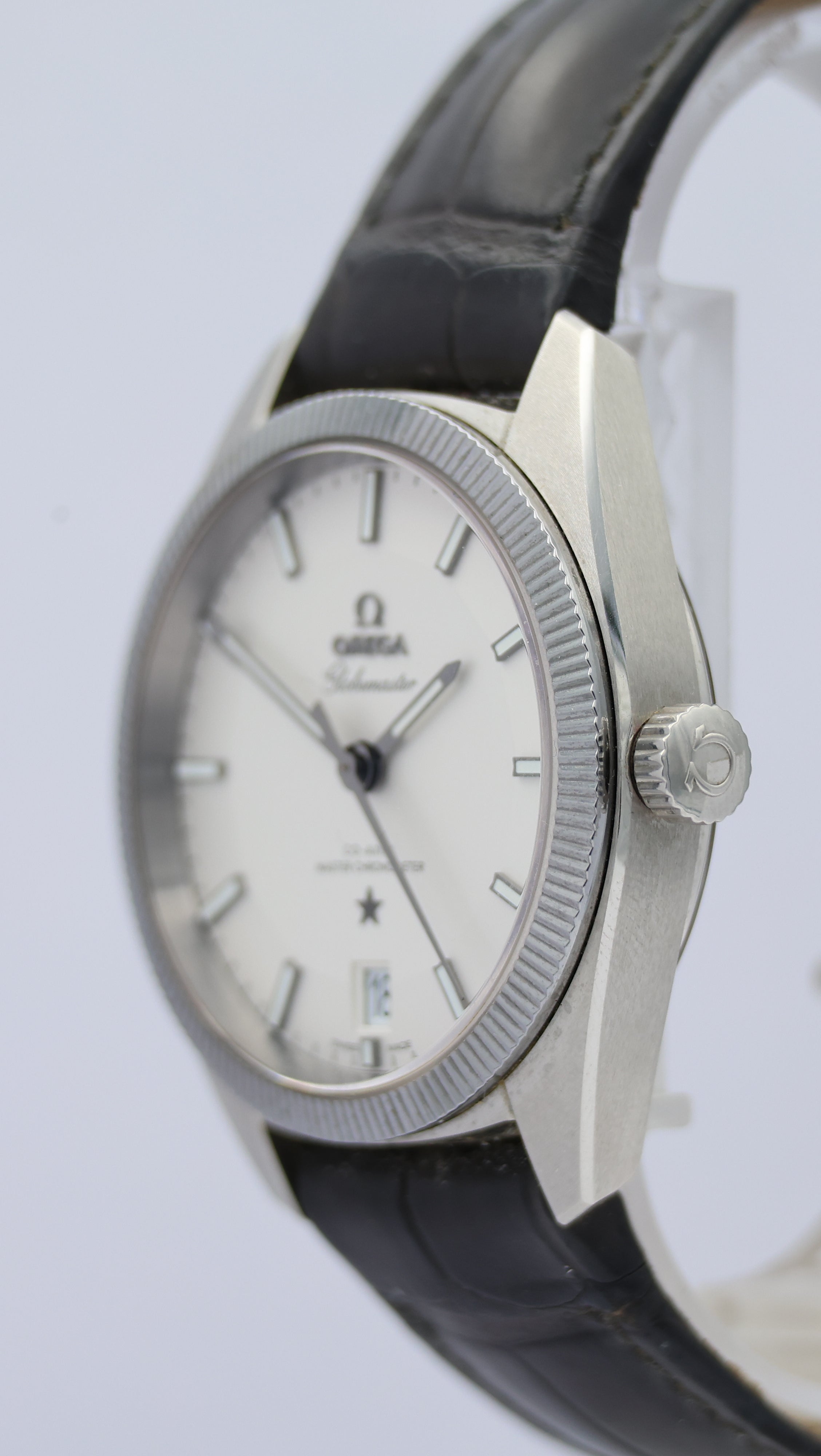 Omega Globemaster Constellation Automatik 13033392102001 Box + og. Papiere