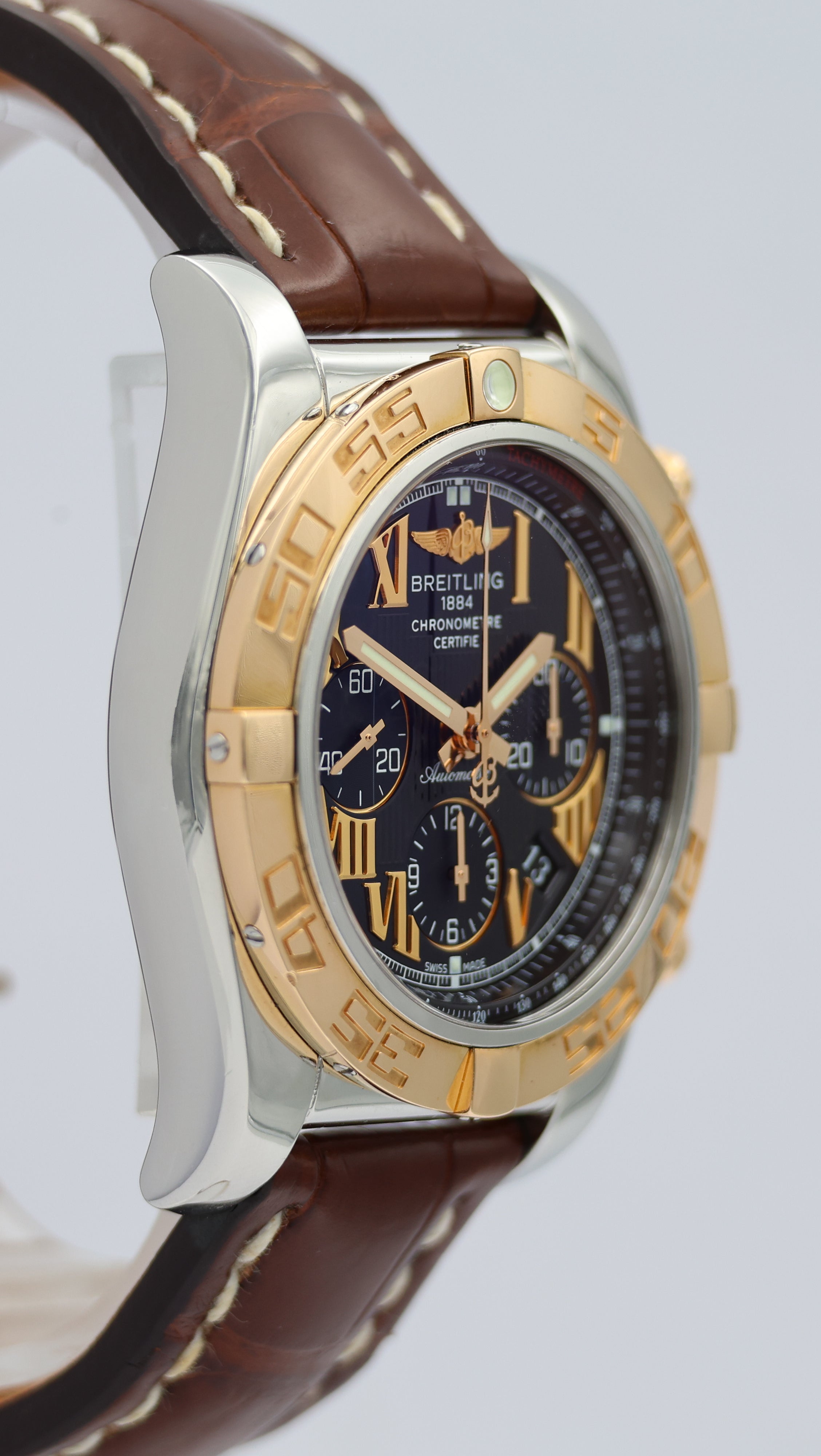 Breitling Chronomat 44 Stahl/Gold Automatik Herrenuhr	 CB0110 Box + og. Papiere