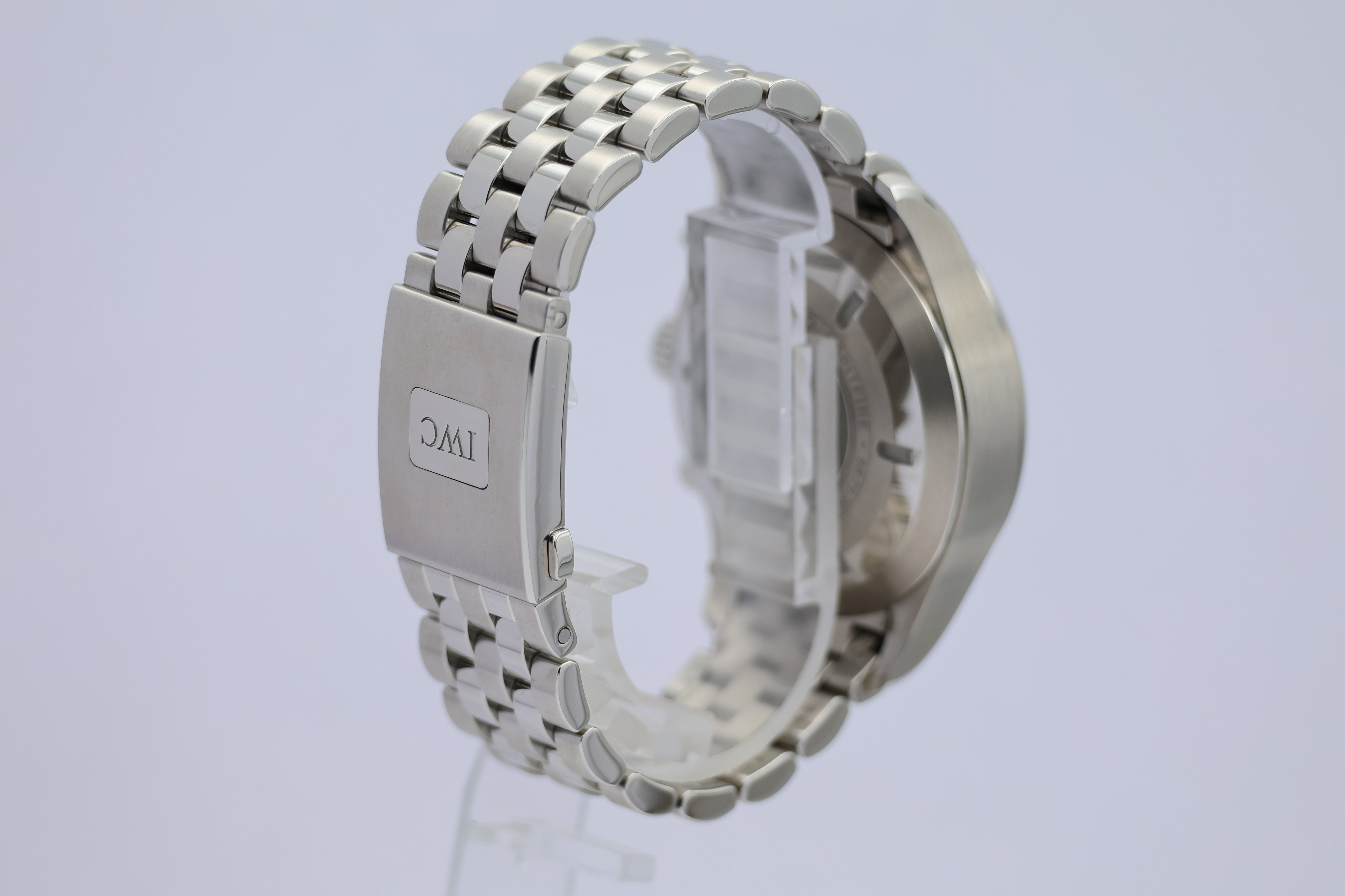 IWC Fliegeruhr Spitfire Chronograph Grau IW377719 - Detailansicht 1