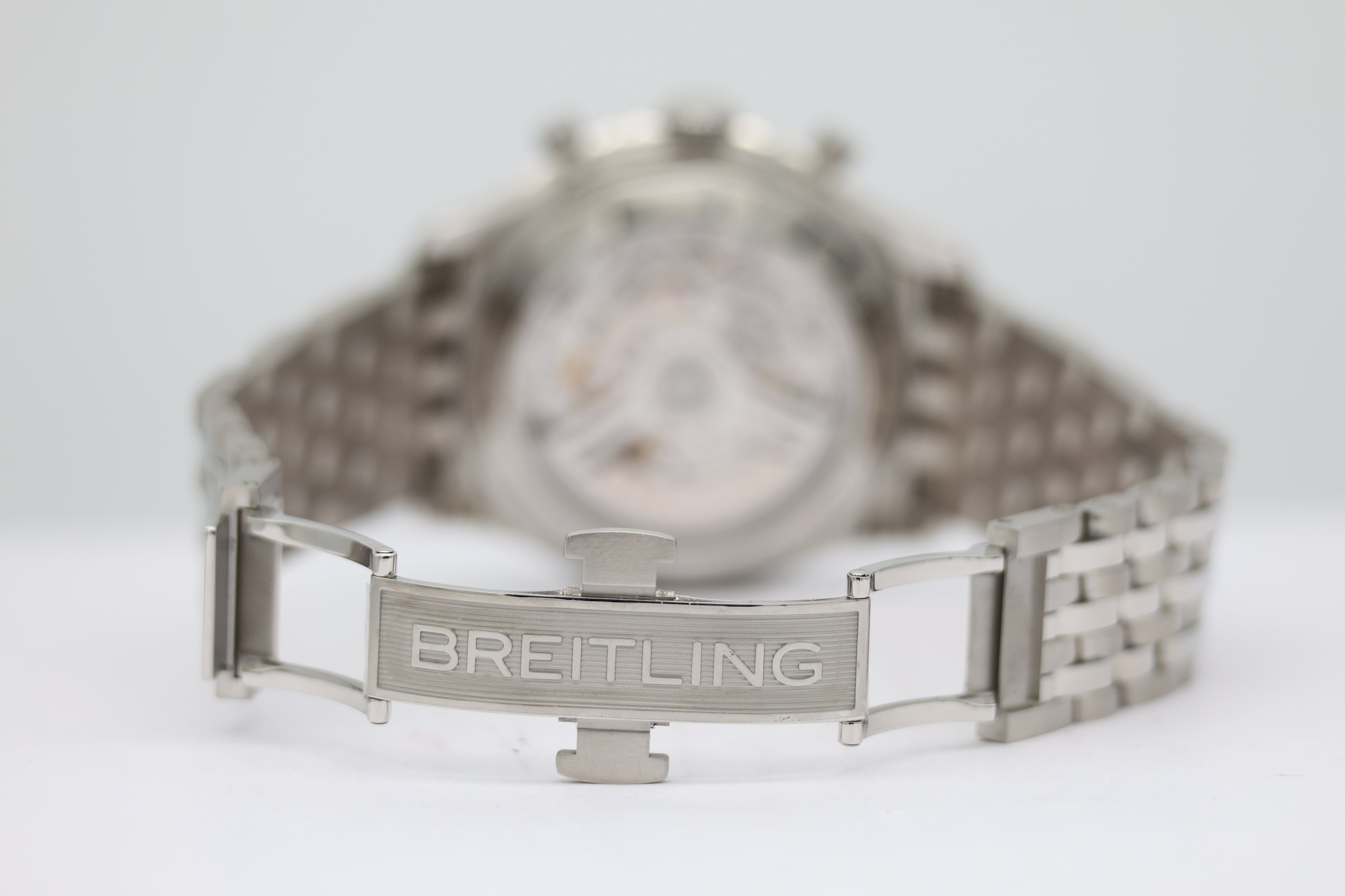 Breitling Navitimer 1 B01 Chronograph AB0138 Box + og. Papiere