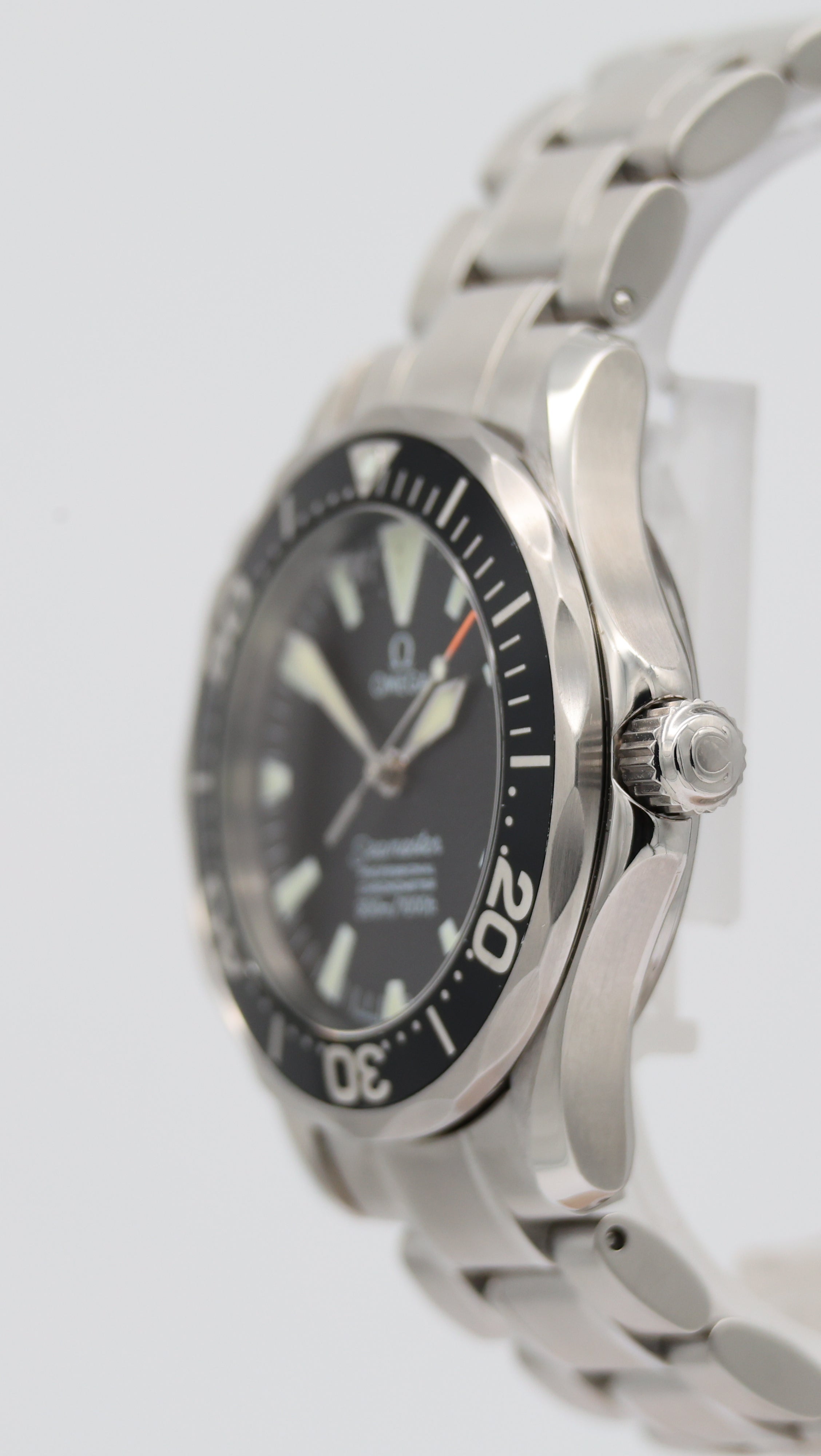 Omega Seamaster Diver 300 M Automatik 22525000