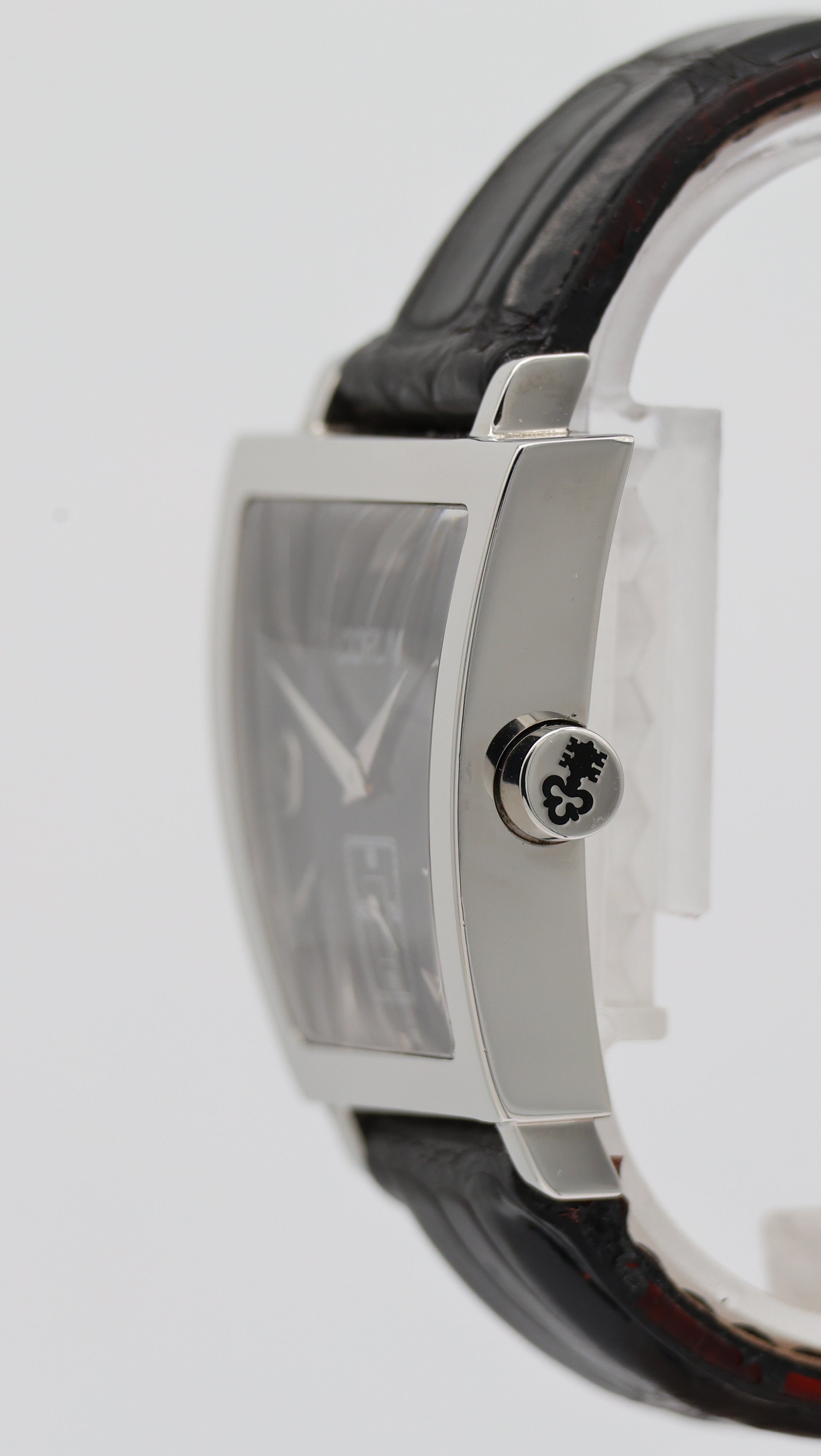 Corum Trapeze Quarz 106.404.20