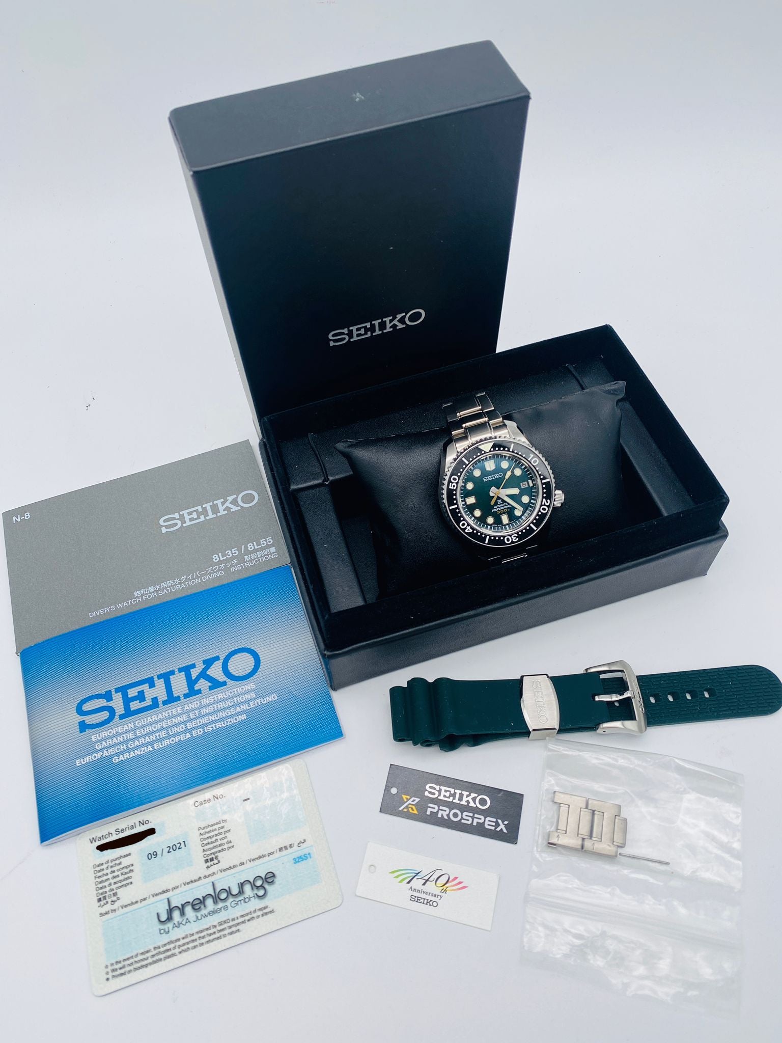 Seiko Prospex Automatik Herrenuhr mit gr nem Blatt 8L35