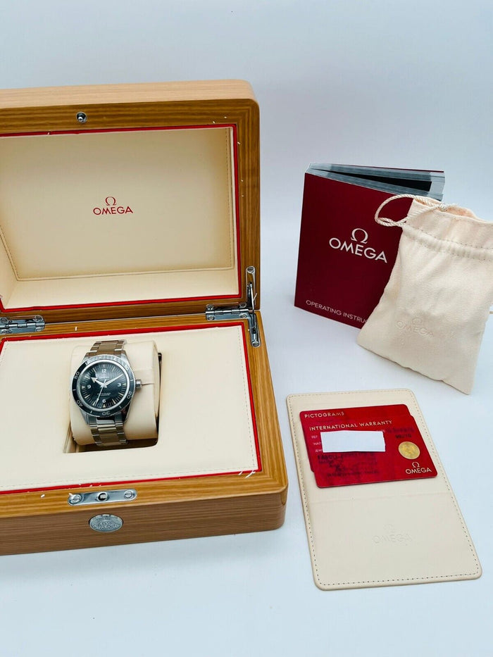 Omega Seamaster 300 233.30.41.21.01.001 Box + og. Papiere Zifferblatt hat Altersspuren