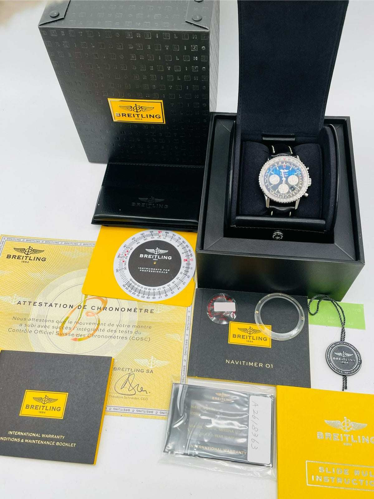 Breitling Navitimer AB0120 Box + og. Papiere