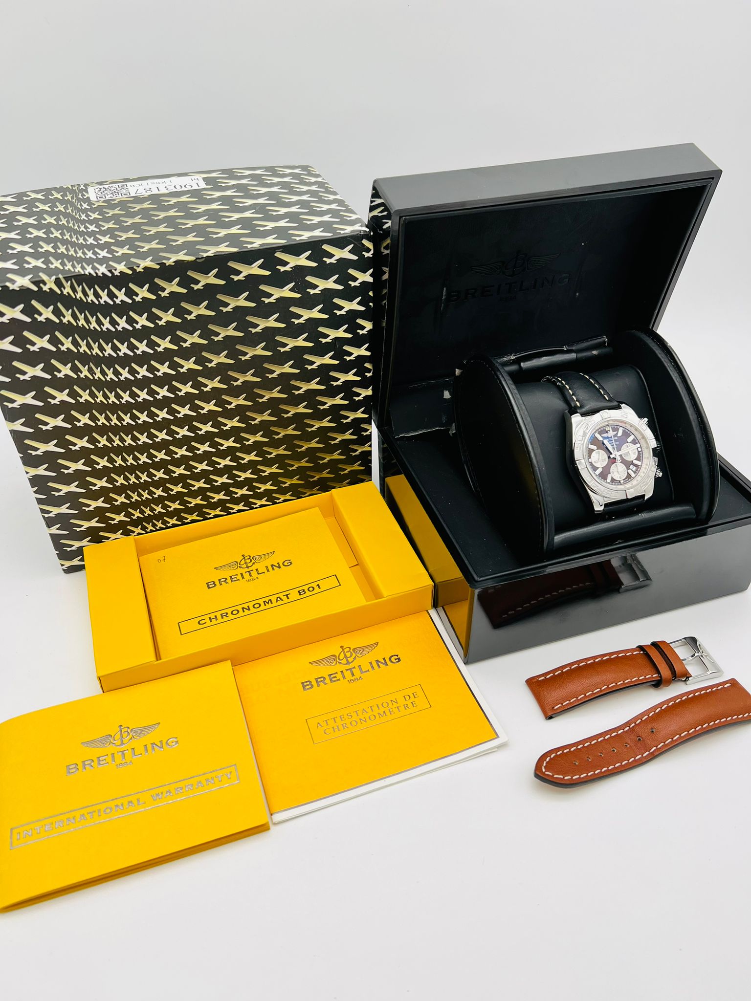 Breitling Chronomat 44 Automatik Herrenuhr Braun AB0110