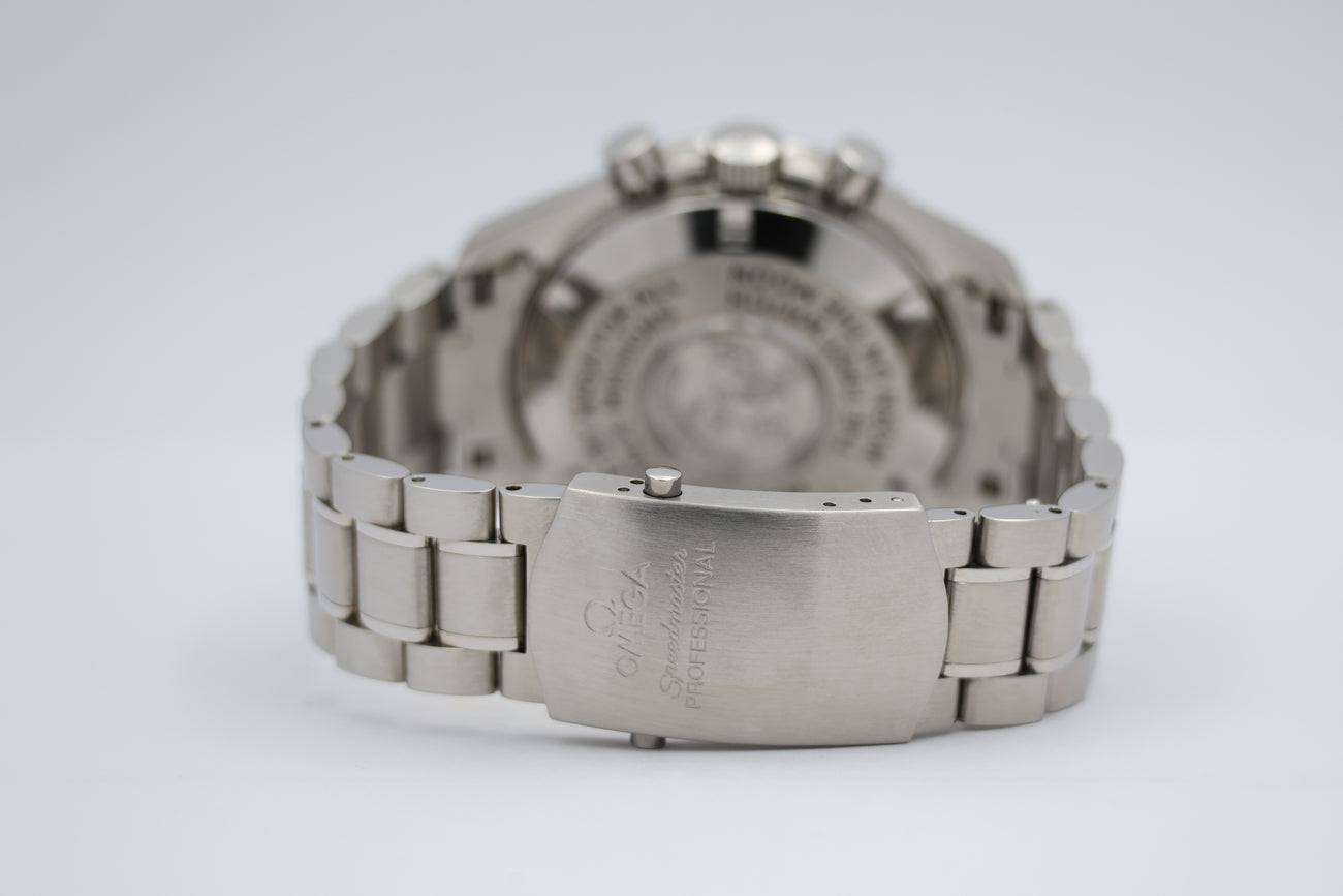 Omega Speedmaster Professional Moonwatch 42mm Handaufzug Herrenuhr 35705000 Box + og. Papiere