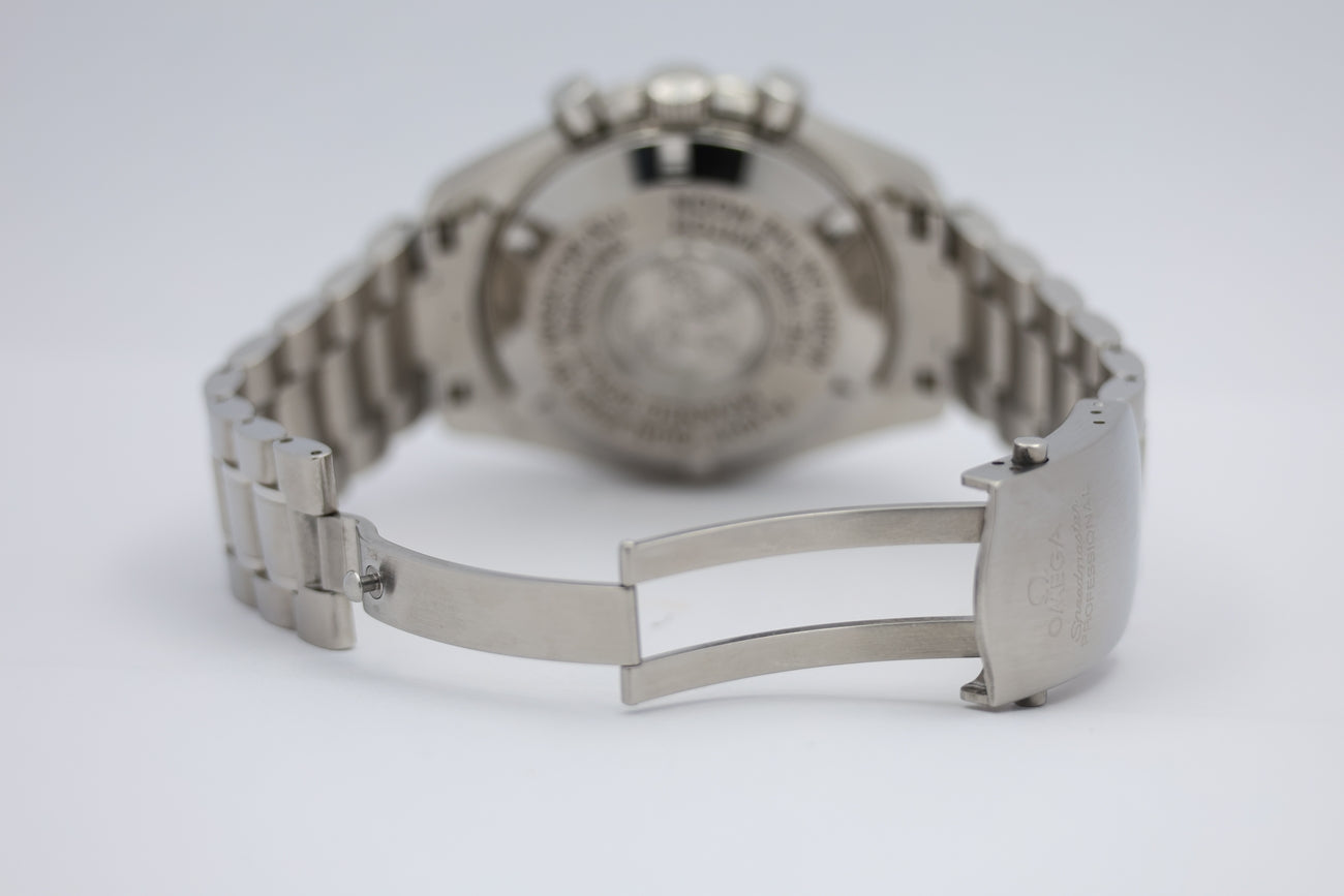 Omega Speedmaster Professional Moonwatch 42mm Handaufzug Herrenuhr 35705000 Box + og. Papiere