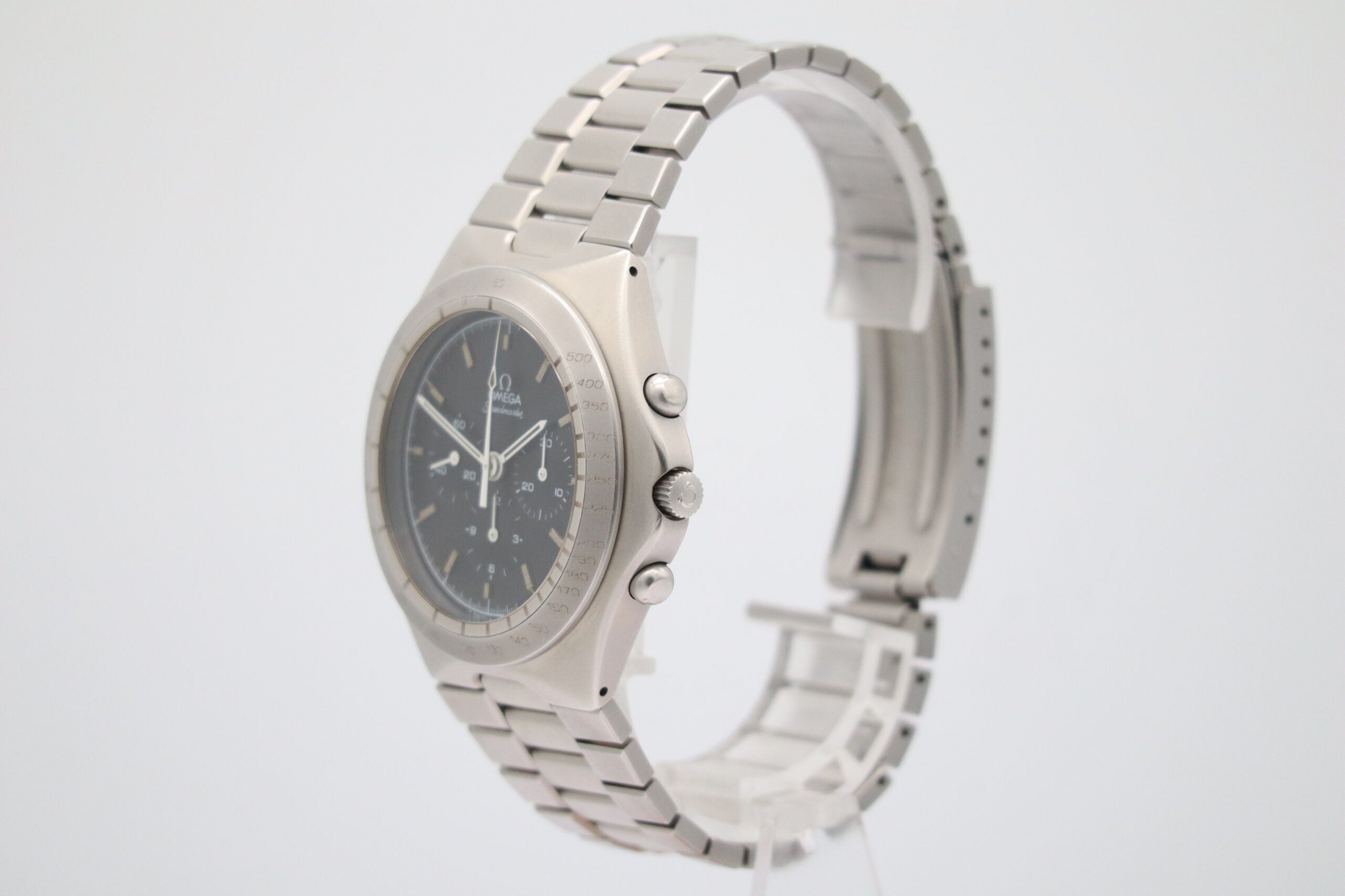 Omega Speedmaster Teutonic Handaufzug Herrenuhr Ref.: 1450040