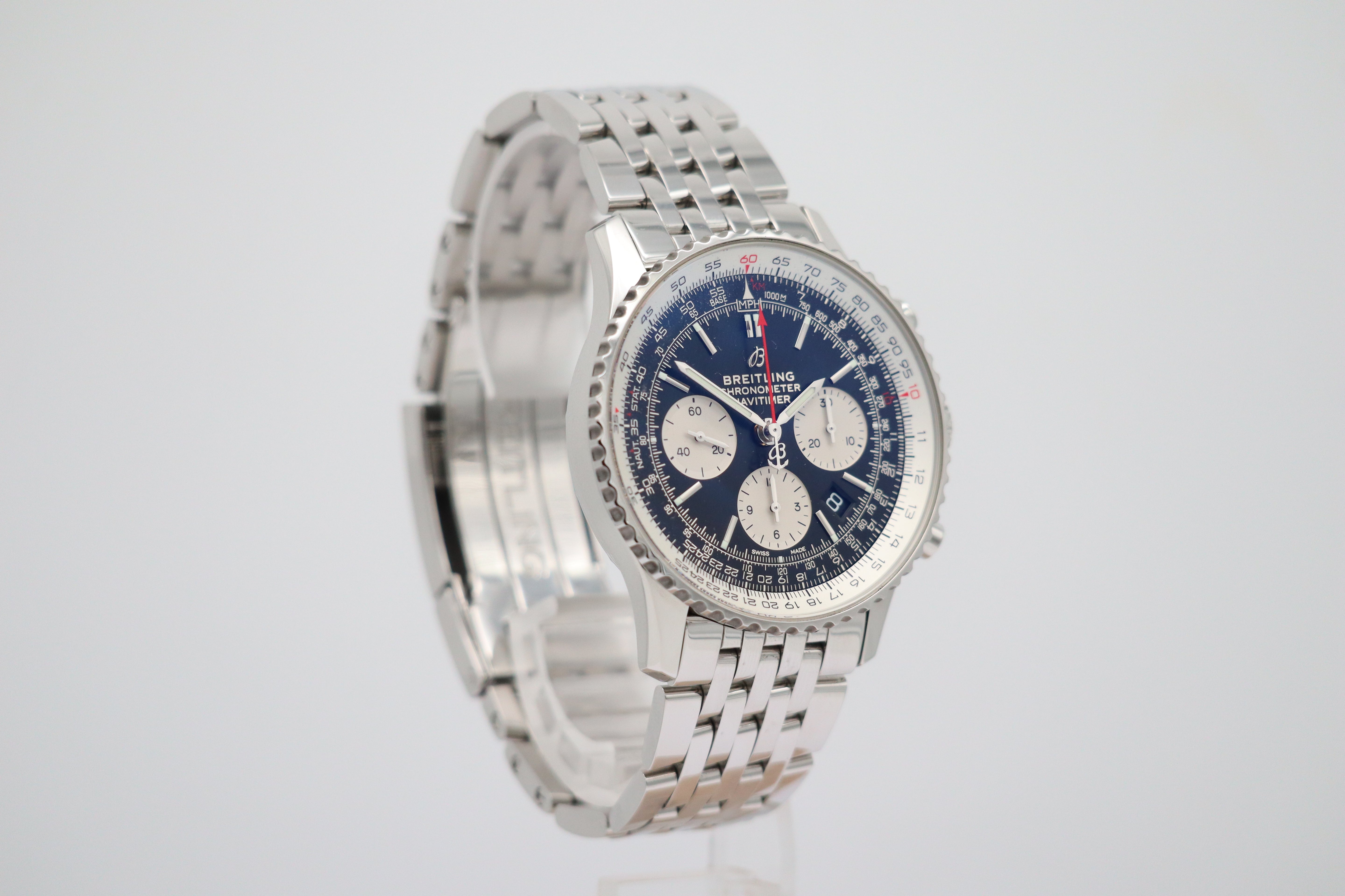 Breitling Navitimer B01 Chronograph 43mm Automatik Herrenuhr AB0121 Box + og. Papiere