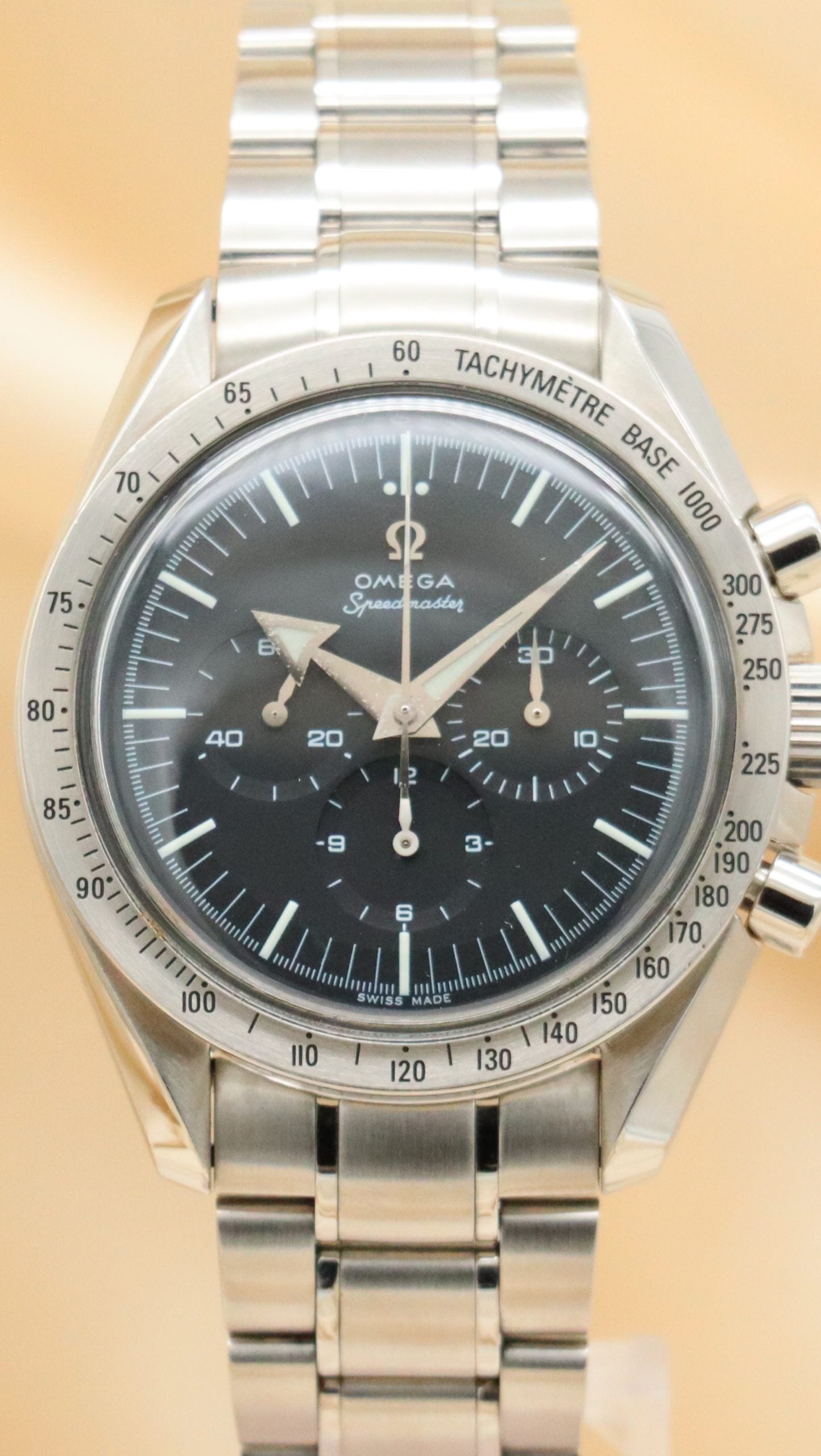 Omega Speedmaster Broad Arrow Handaufzug 35945000