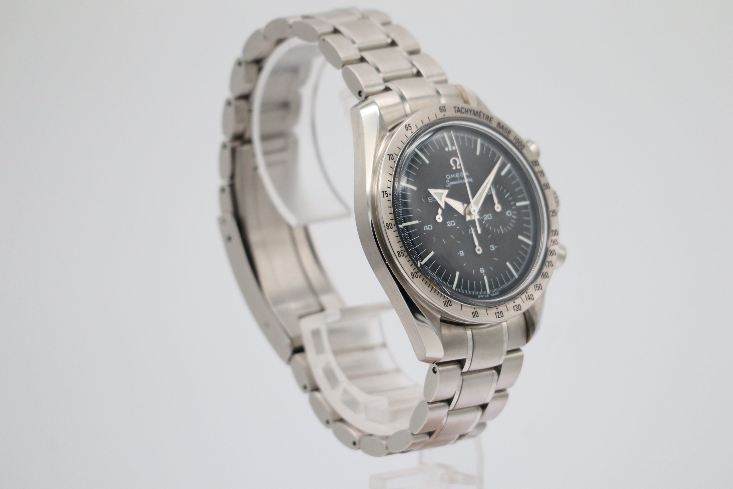 Omega Speedmaster Broad Arrow 35945000 Box + og. Papiere