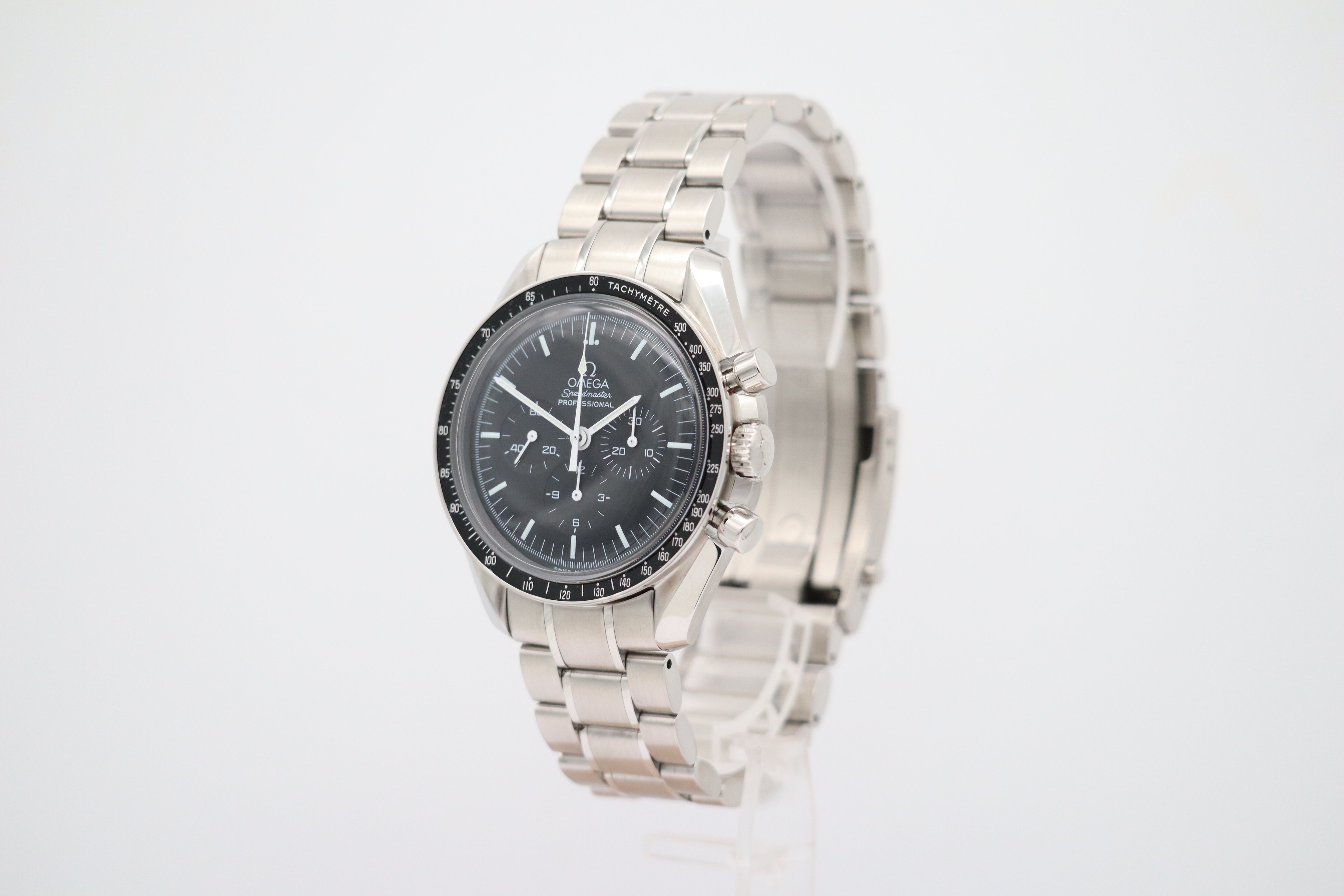 Omega Speedmaster Professional Moonwatch 42mm Handaufzug Herrenuhr	 35705000 Box + og. Papiere