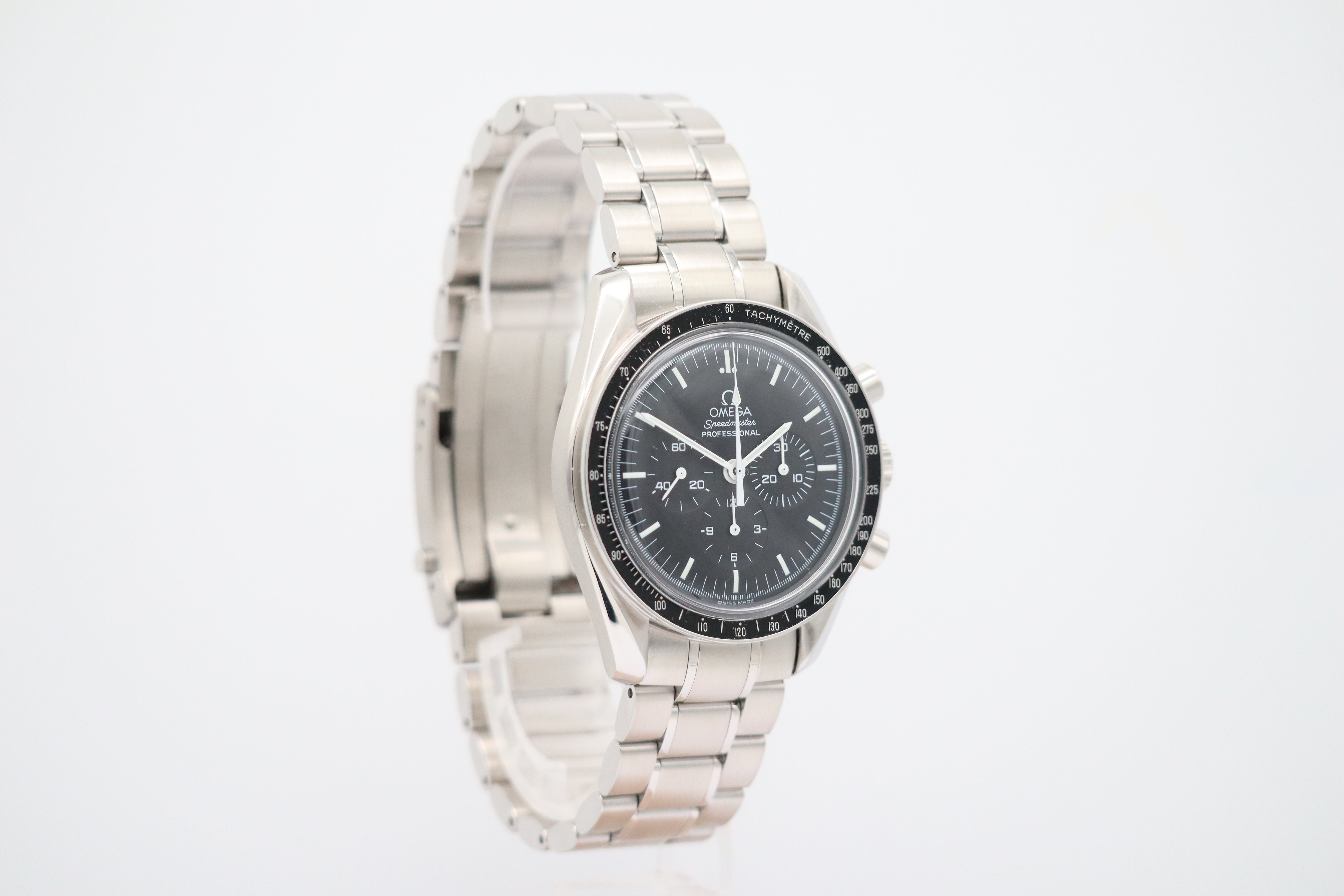 Omega Speedmaster Professional Moonwatch 42mm Handaufzug Herrenuhr 35705000 Box + og. Papiere