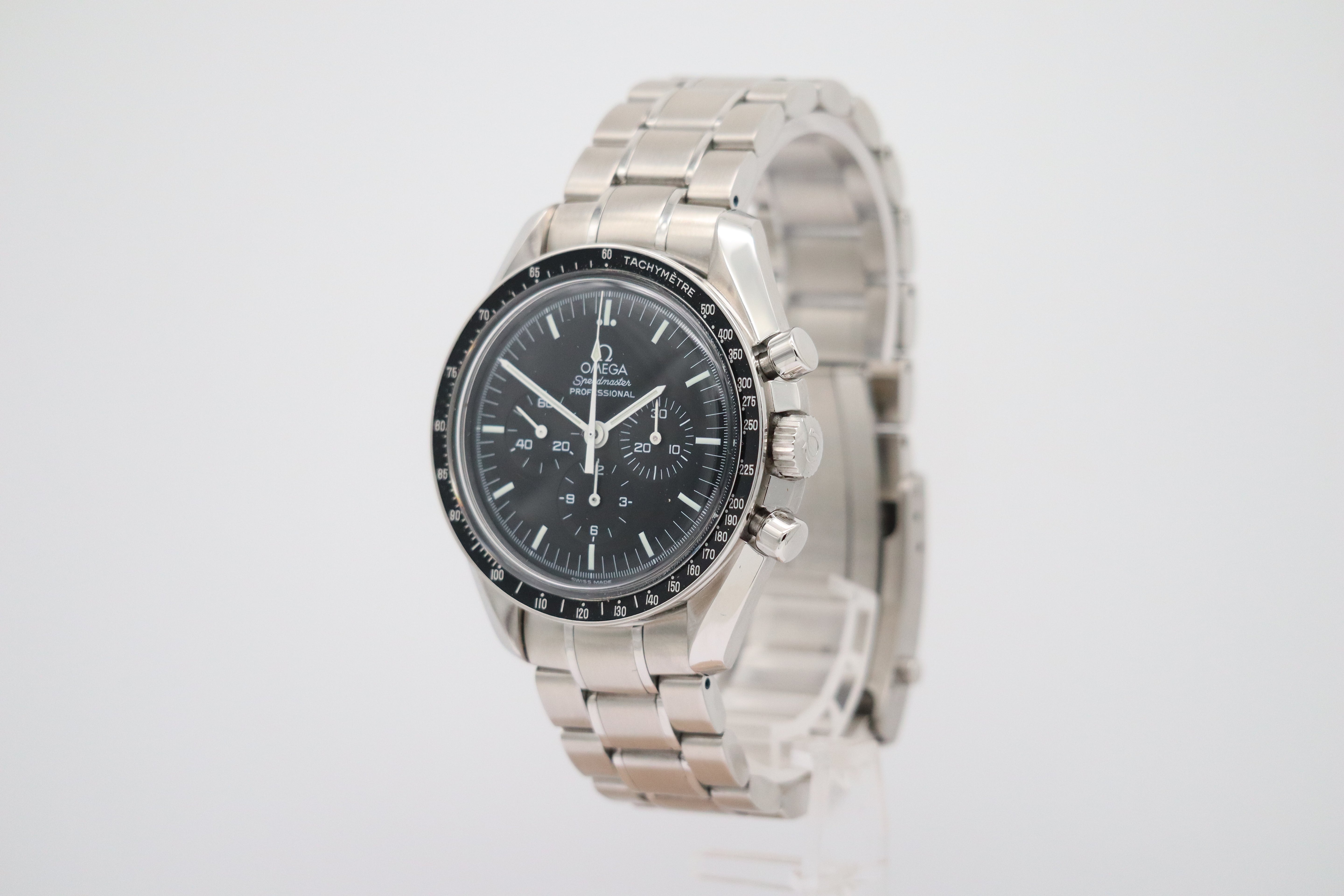 Omega Speedmaster Professional Moonwatch 42mm Handaufzug Herrenuhr  35705000 Box + og. Papiere