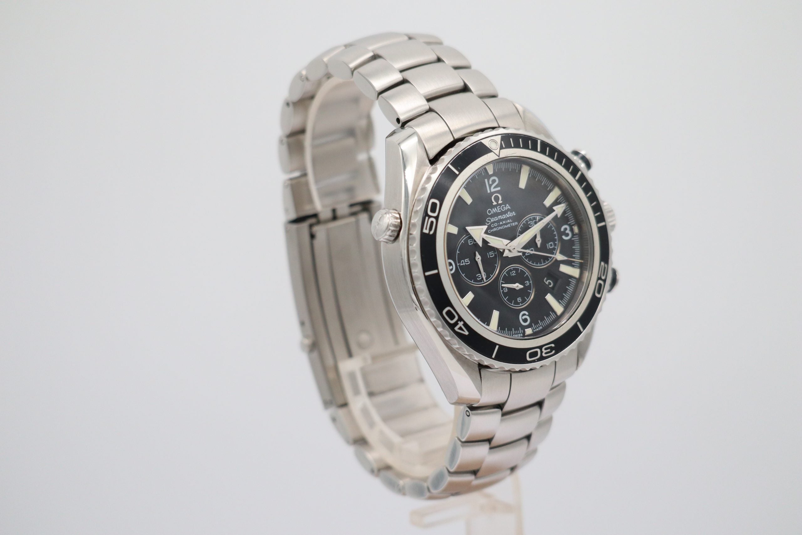 Omega Seamaster Planet Ocean 2210.50.00