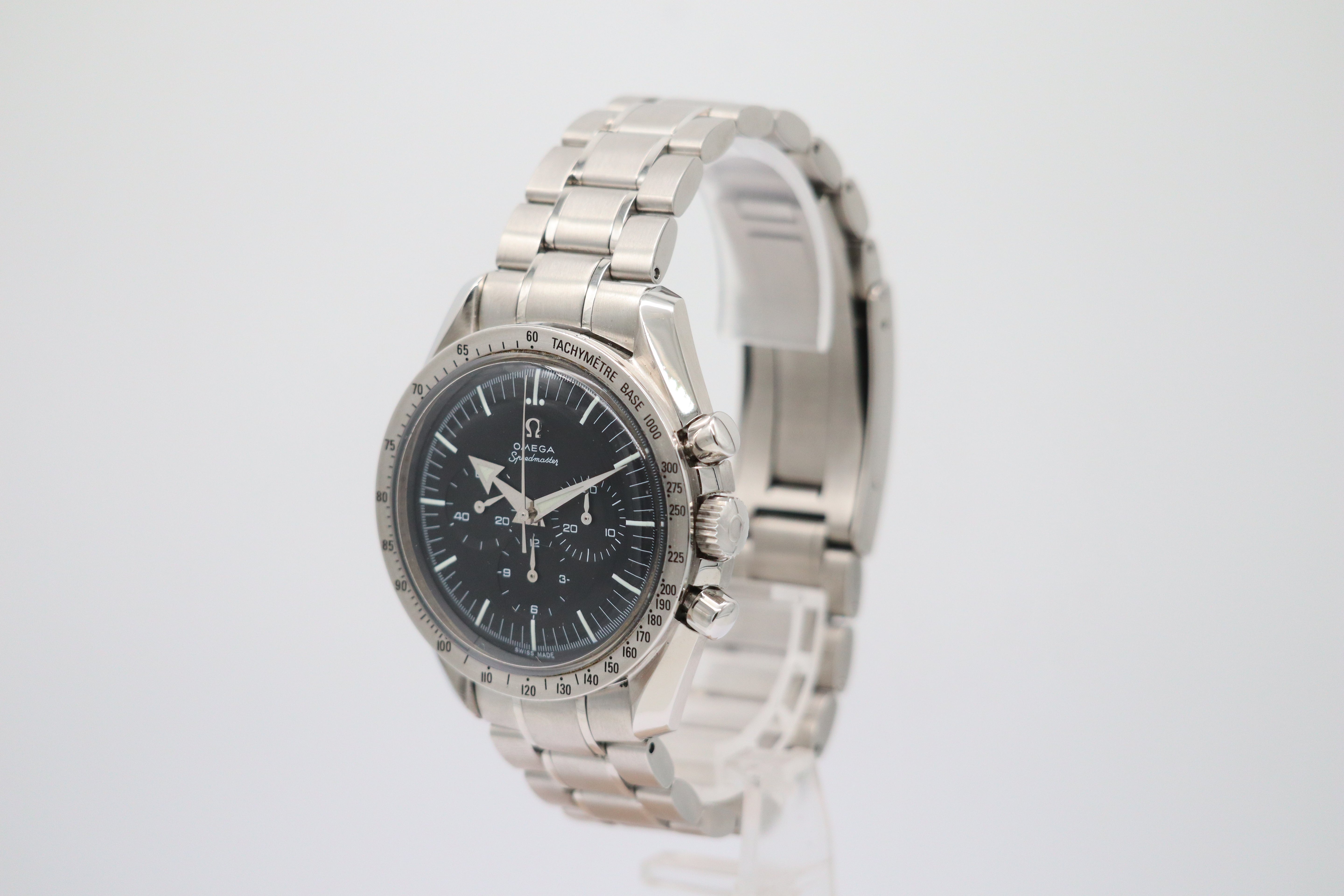 Omega Speedmaster Broad Arrow Handaufzug 42 35945000 Box + og. Papiere