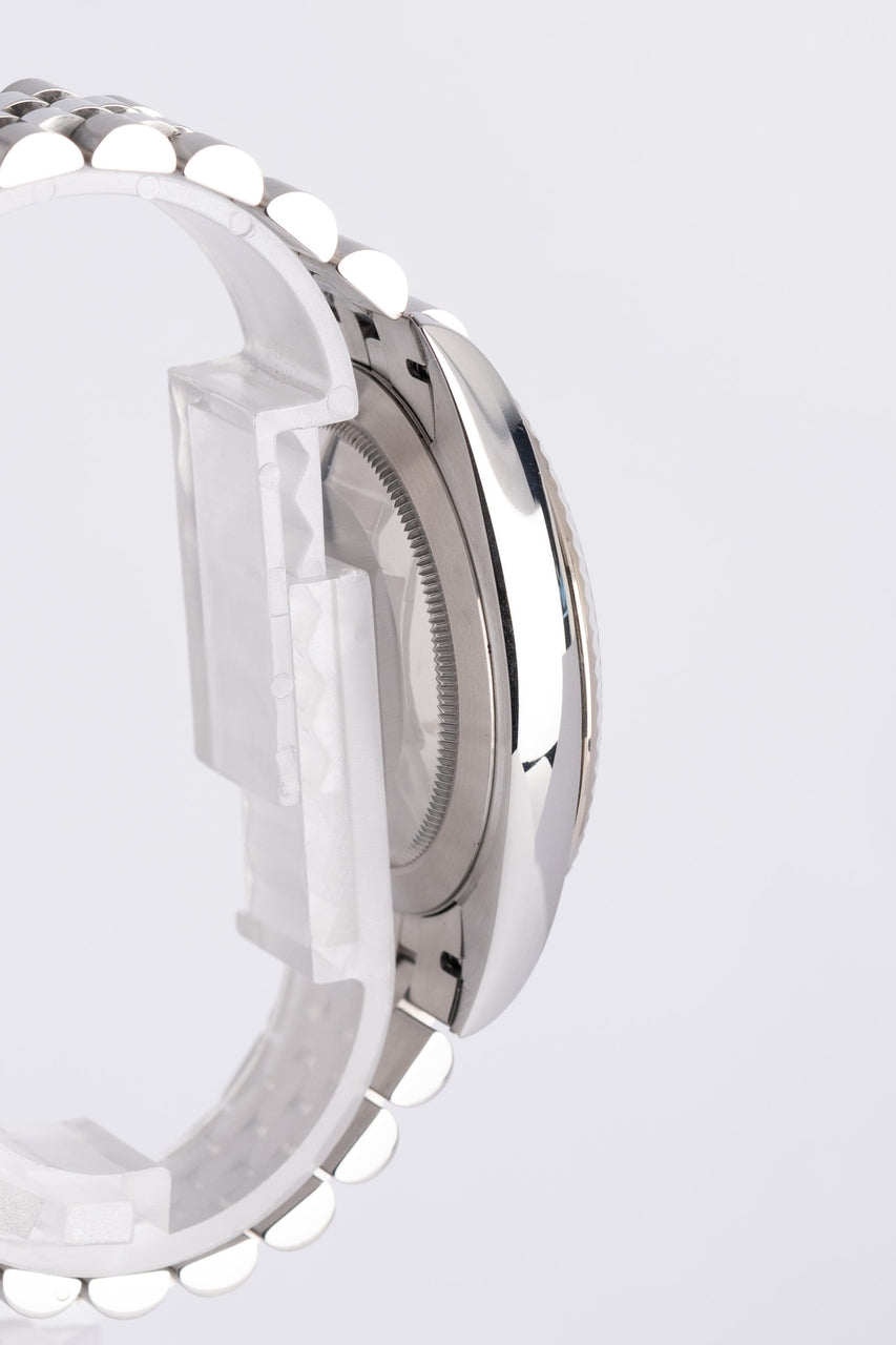 Rolex Datejust 41 Automatik Herrenuhr 126334 - Detailansicht 4