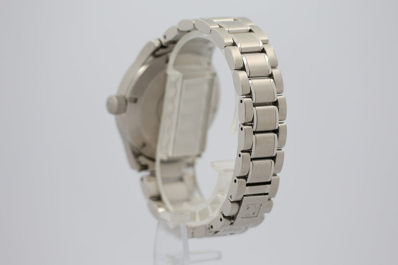 Omega Geneve Dynamic 'Electric blue' 36mm Automatik  5203810 - Detailansicht 2
