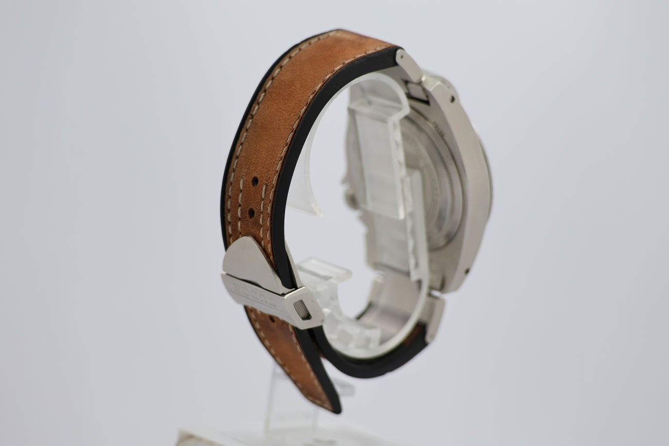Tudor Black Bay P01 42mm Automatik  70150 - Detailansicht 1