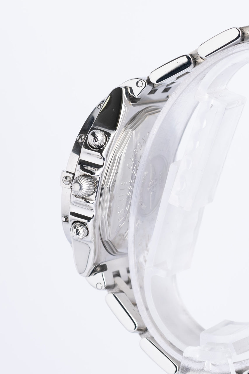 Breitling Chronomat 39mm Automatik Herrenuhr A13352 - Detailansicht 4