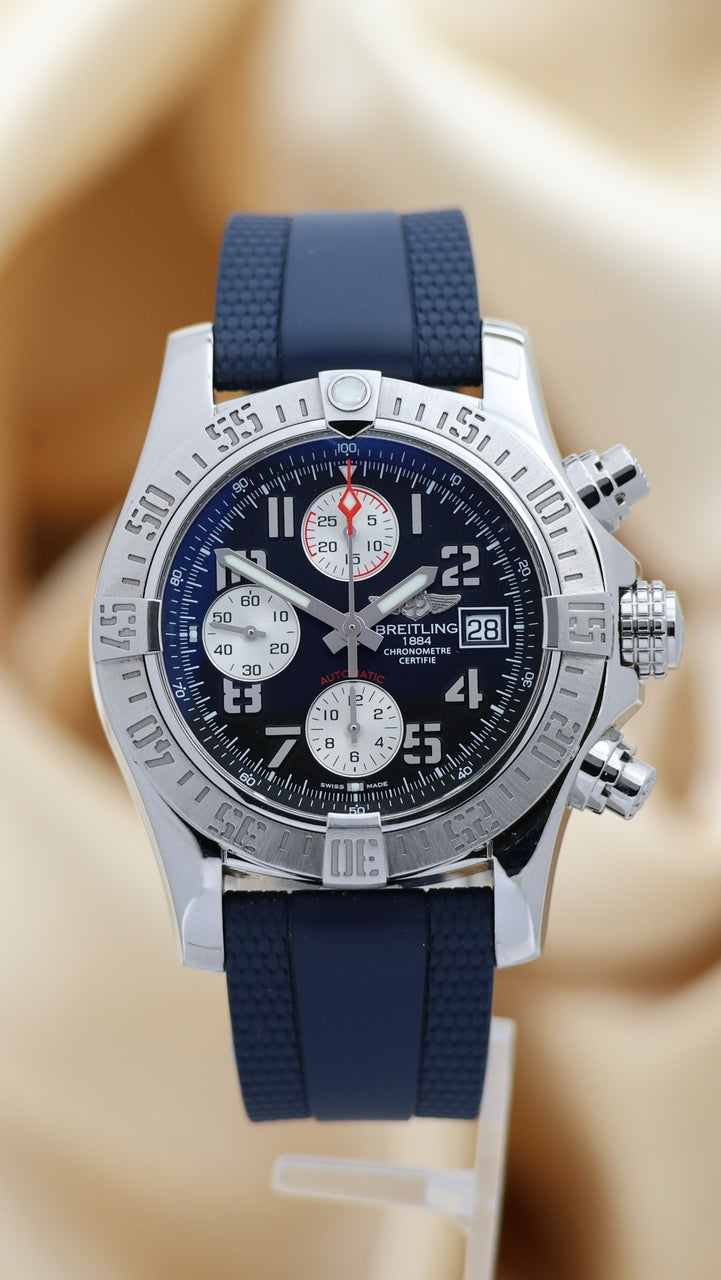 Breitling Avenger II 43mm Automatik Schwarz Herrenuhr A13381 - Main product image