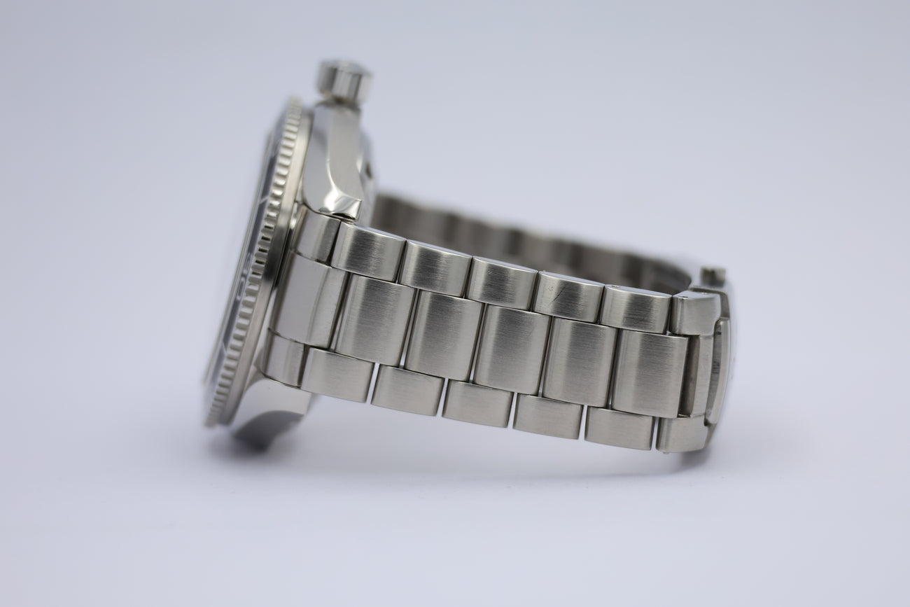 Omega Seamaster Planet Ocean 42mm Automatik Herrenuhr	 22015000 Box + Service Papers/Extrakt