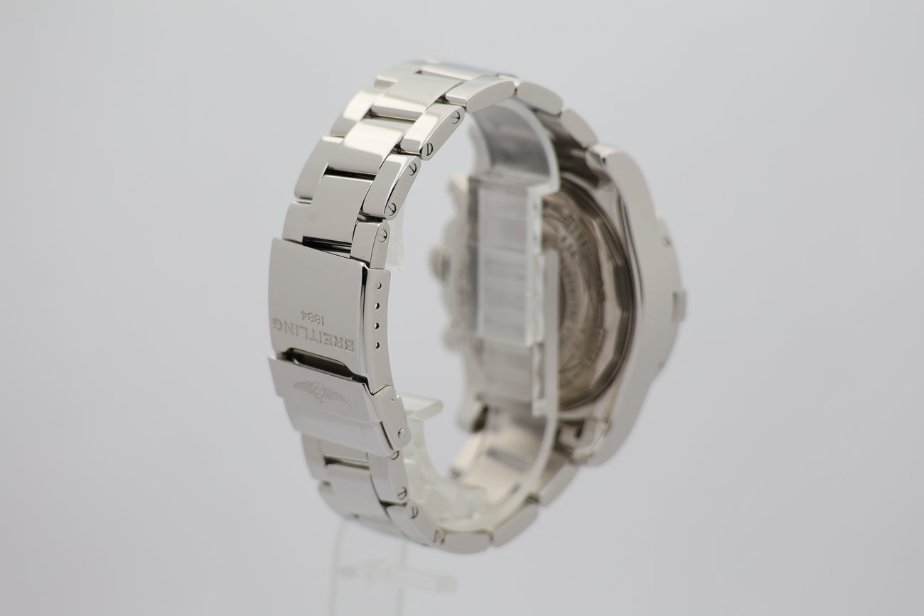 Breitling Avenger II 43mm Automatik Herrenuhr A13381 - Detail view 1