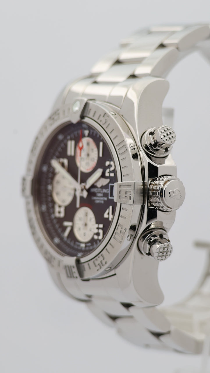 Breitling Avenger II 43mm Automatik Herrenuhr A13381 - Detail view 7