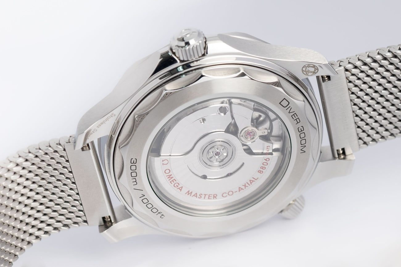 Omega Seamaster Diver 300 M 42mm Automatik 21030422001010 - Detailansicht 9