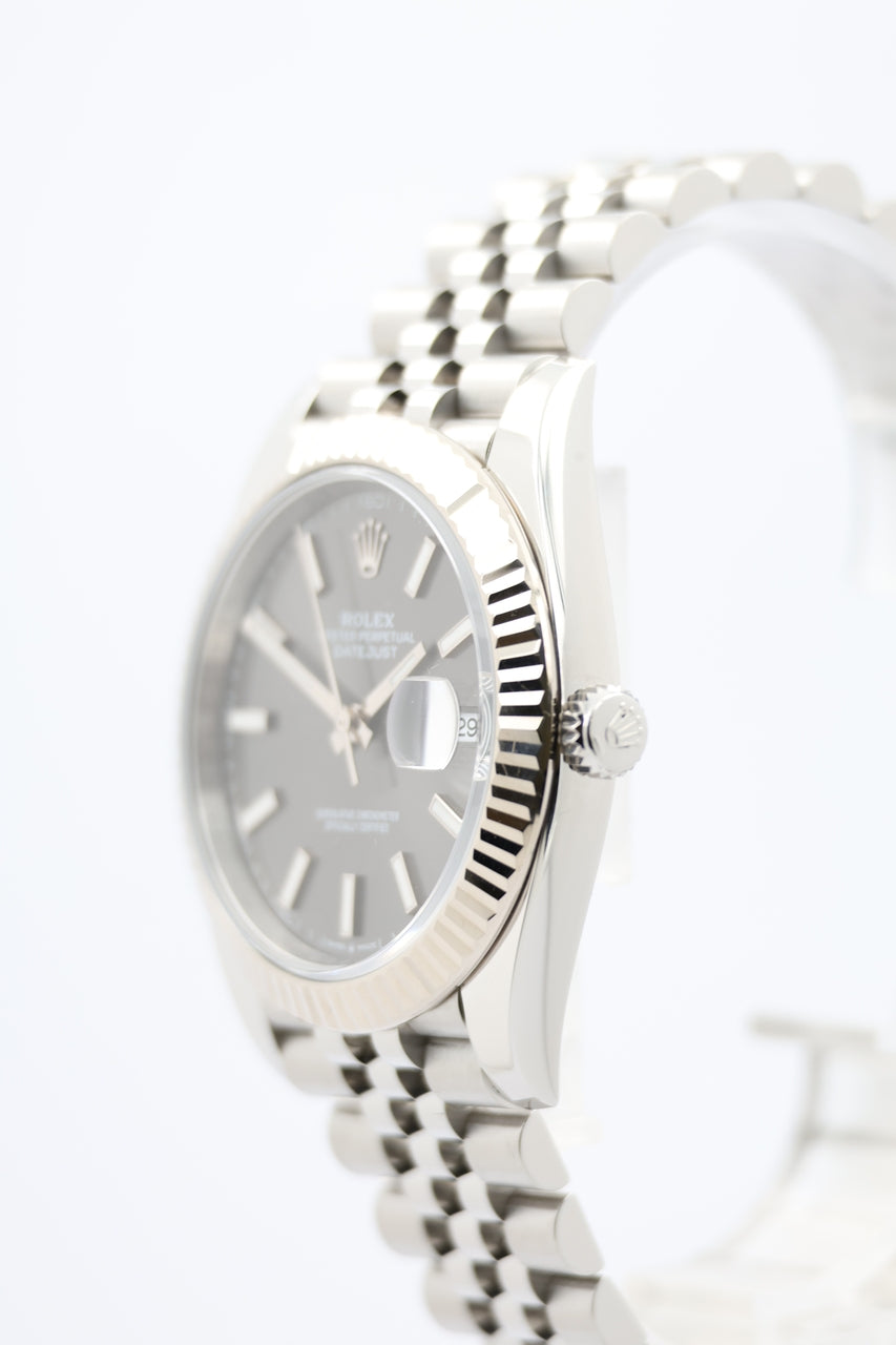 Rolex Datejust 41mm Automatik Rhodium Blatt Jubilee 126334 - Detailansicht 1