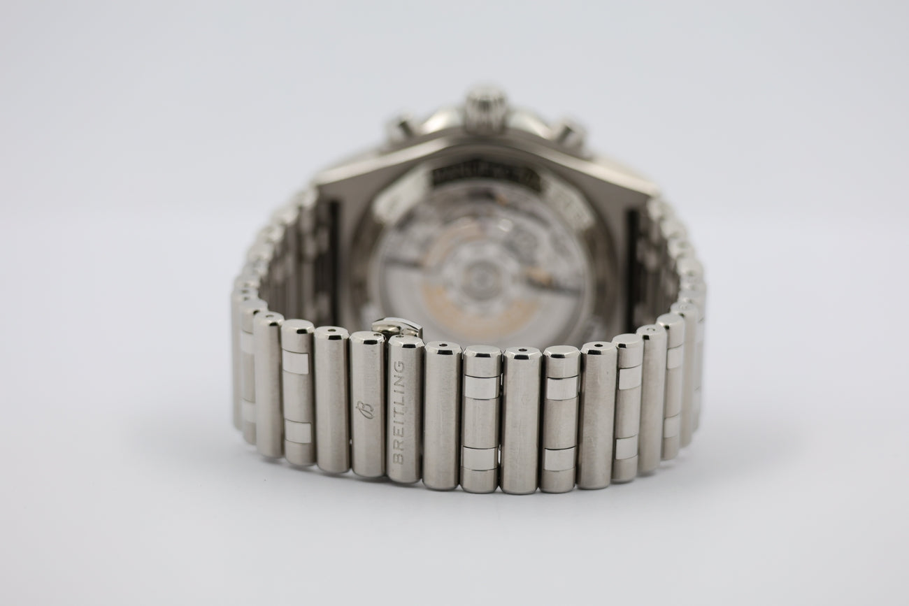 Breitling Chronomat B01 Bentley 42mm Grün Automatik AB0134 - Detailansicht 5