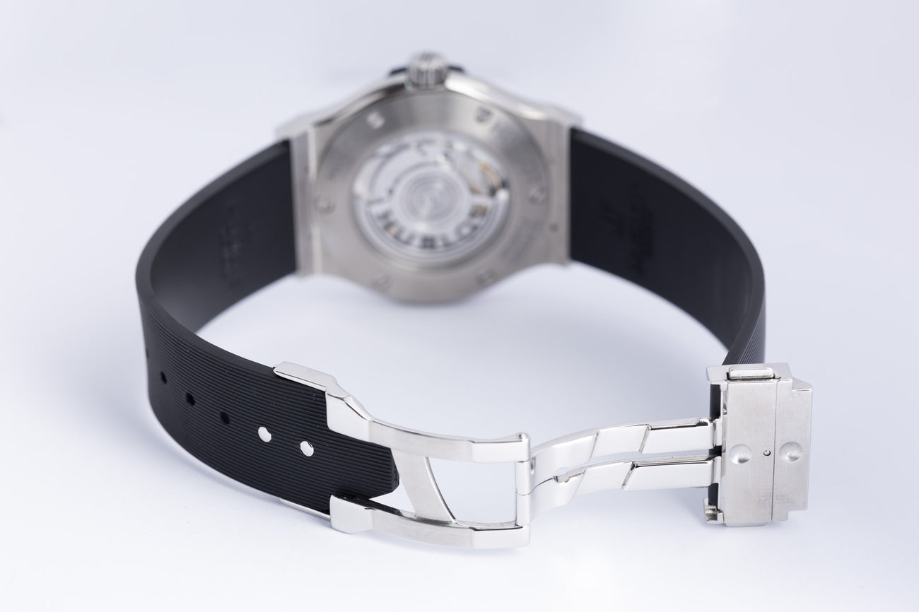Hublot Classic Fusion Automatik Herrenuhr Titan 542.NX.1171.LR - Detailansicht 8