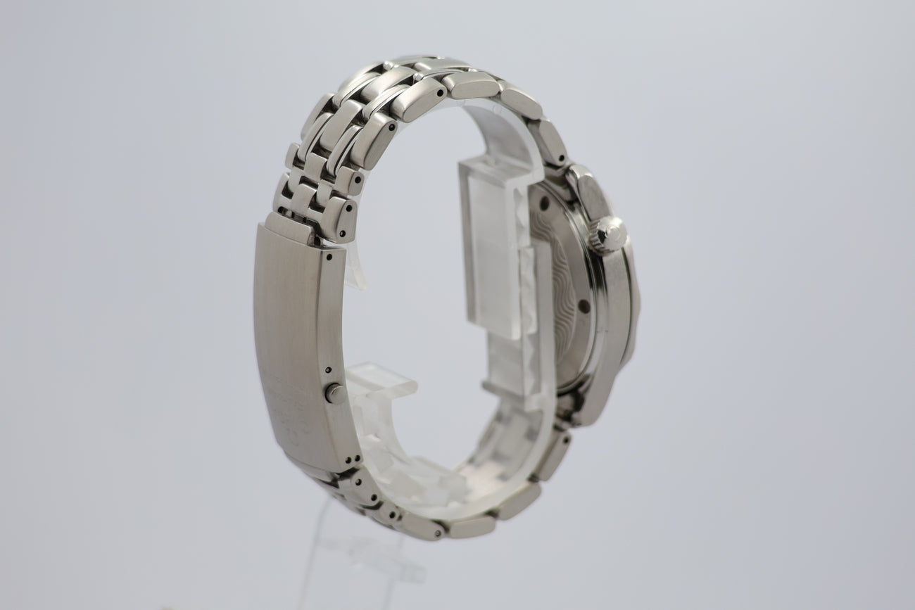 Omega Seamaster Diver 300m 36mm Quarz  25618000 - Detailansicht 1