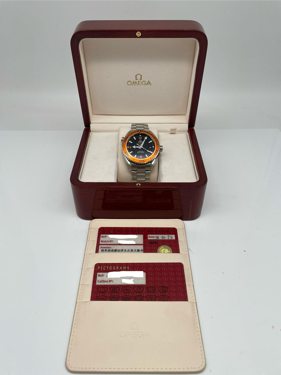 Omega Seamaster Planet Ocean 45,5mm Automatik  23230462101002 - Papiere und oder Lieferumfang