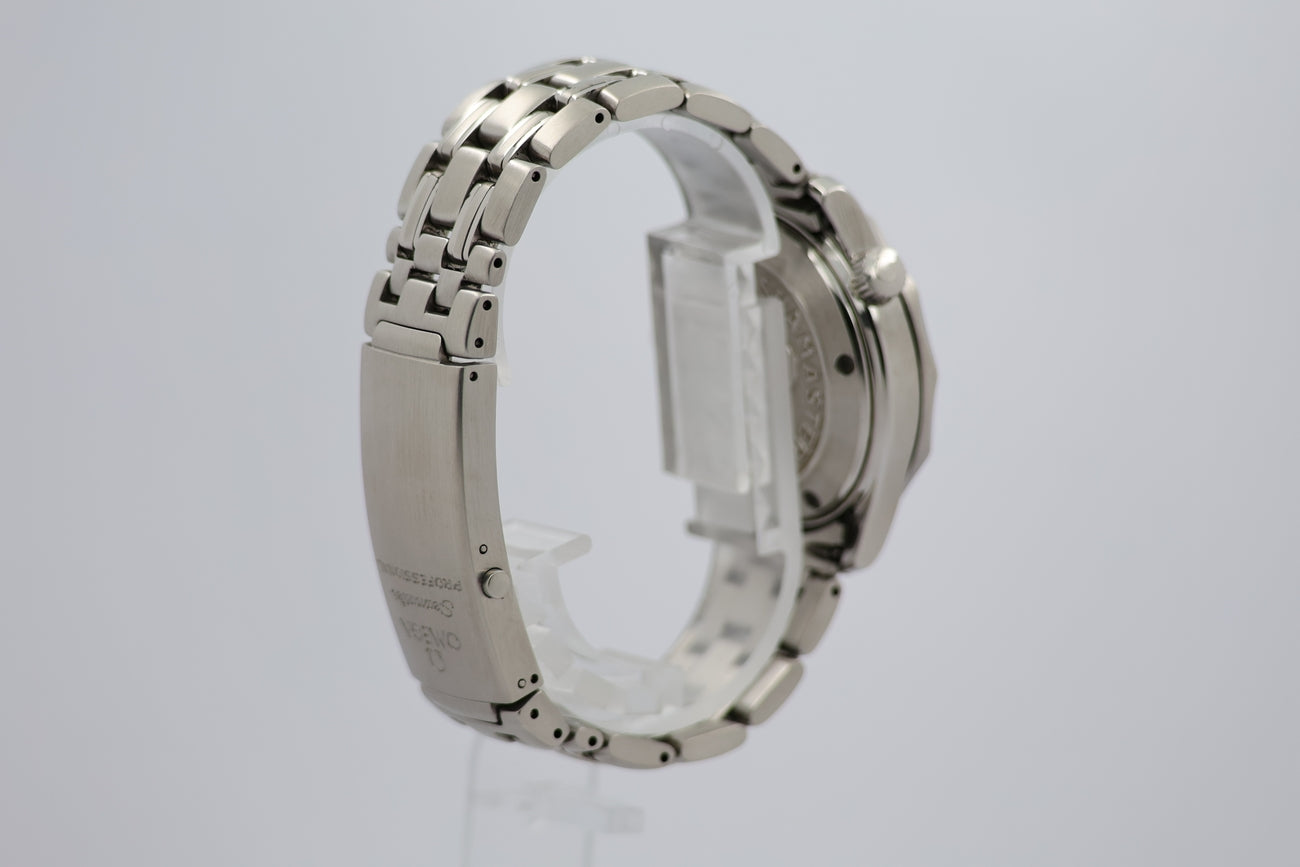 Omega Seamaster Diver 300m 36mm Automatik 22228000 - Detailansicht 1