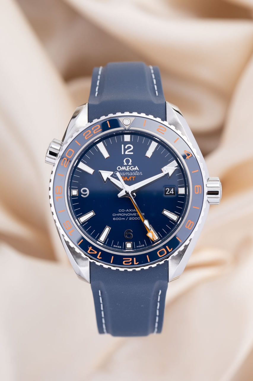 Omega Seamaster Planet Ocean GMT "Goodplanet Foundation" 232.32.44.22.03.001 - Thumbnail