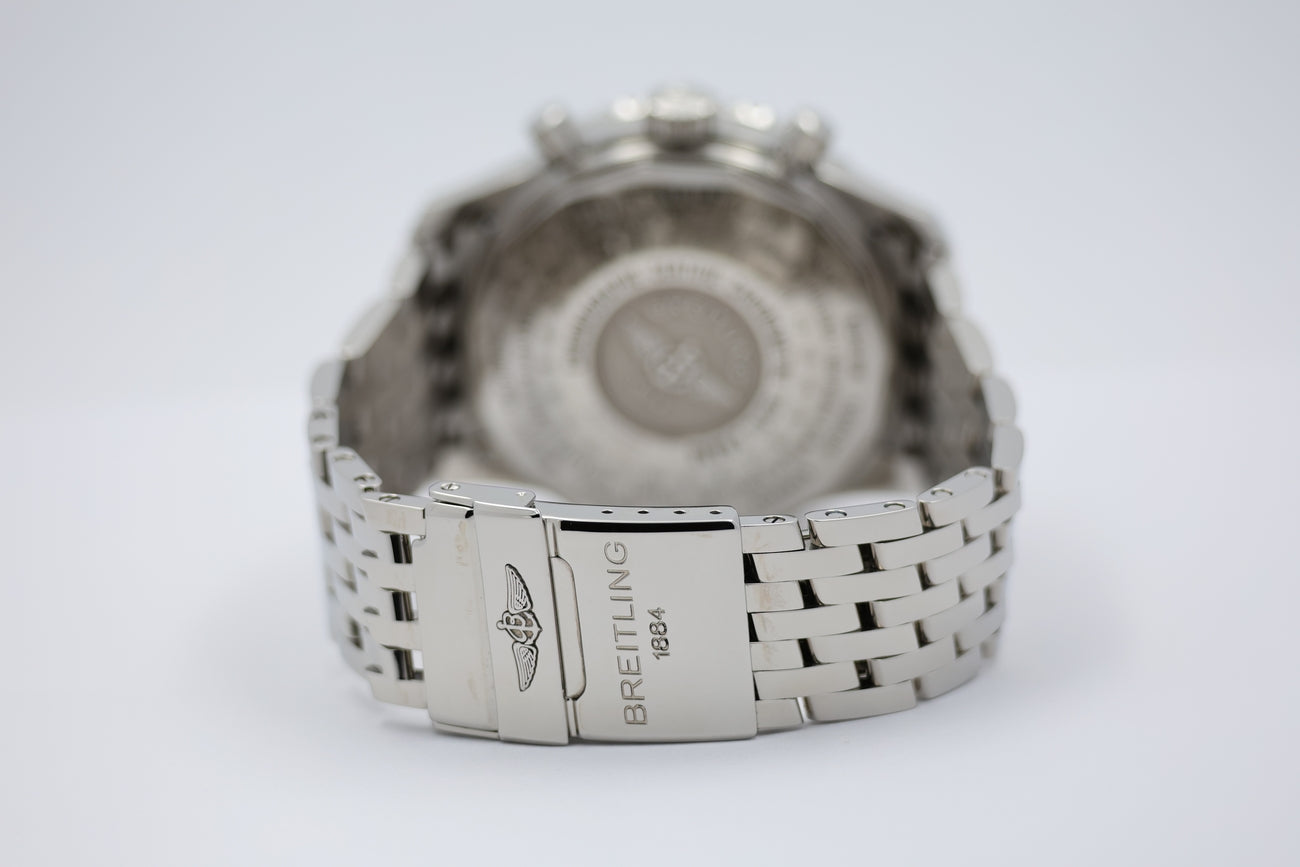 Breitling Navitimer World GMT 46 Automatik Herrenuhr A24322 - Detail view 5