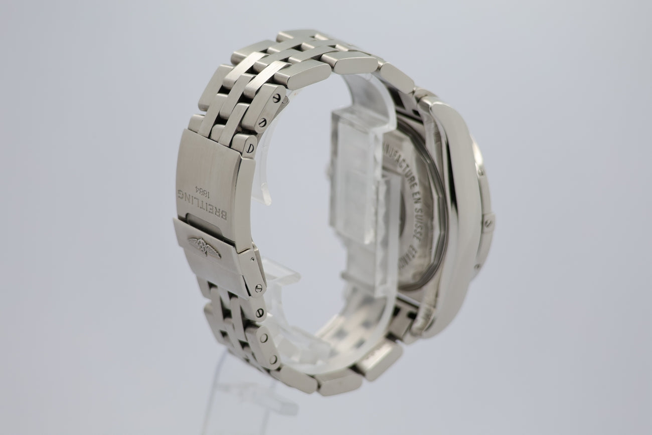 Breitling Chronomat 44 Automatik Herrenuhr AB0110 - Detailansicht 1