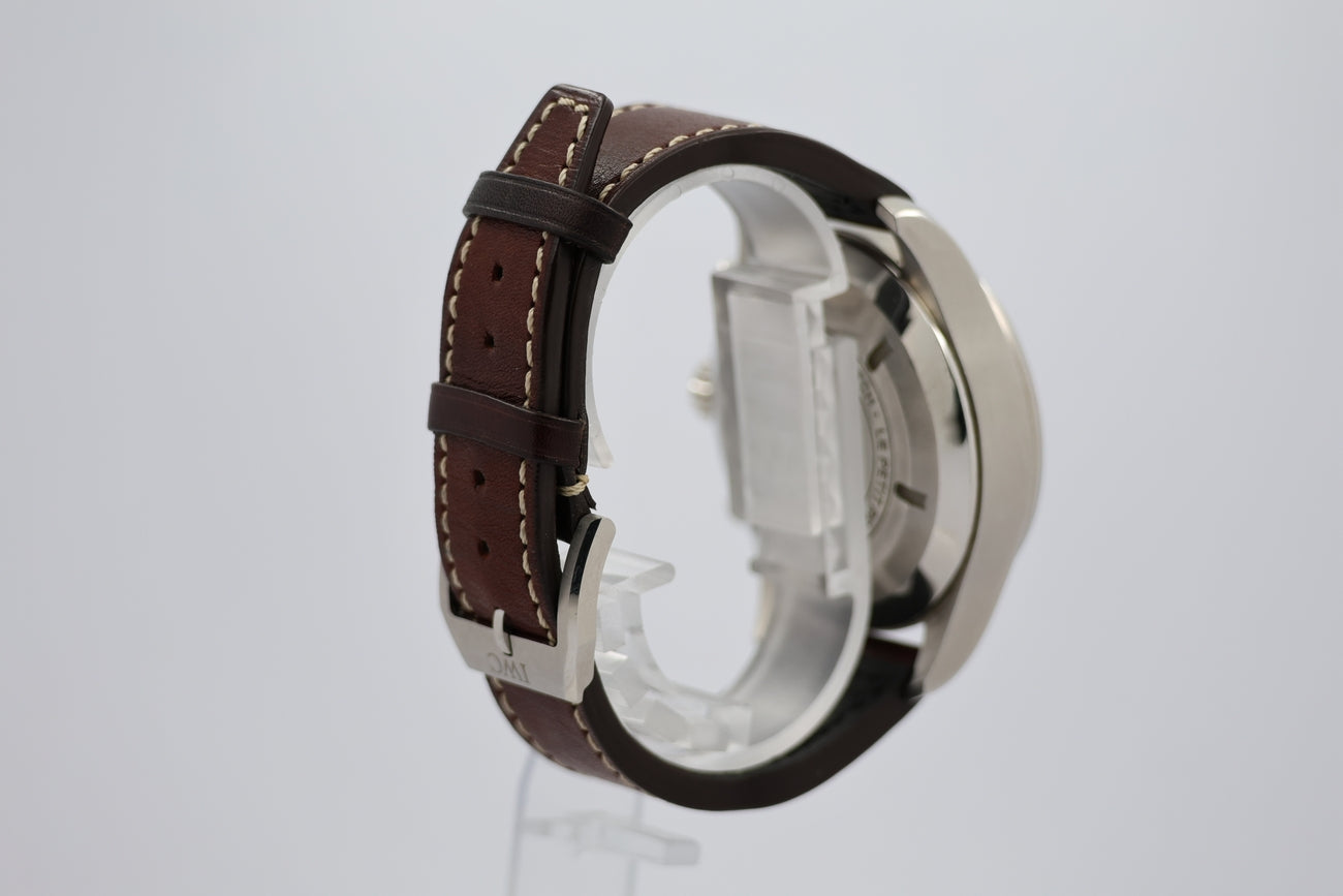 IWC Fliegeruhr Chronograph Le Petit Prince 43mm Automatik IW377706 - Detailansicht 1