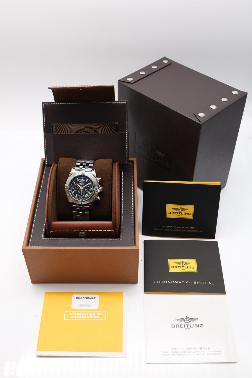 Breitling Chronomat 44mm Automatik Herrenuhr Schwarz AB0115 - Papiere und oder Lieferumfang