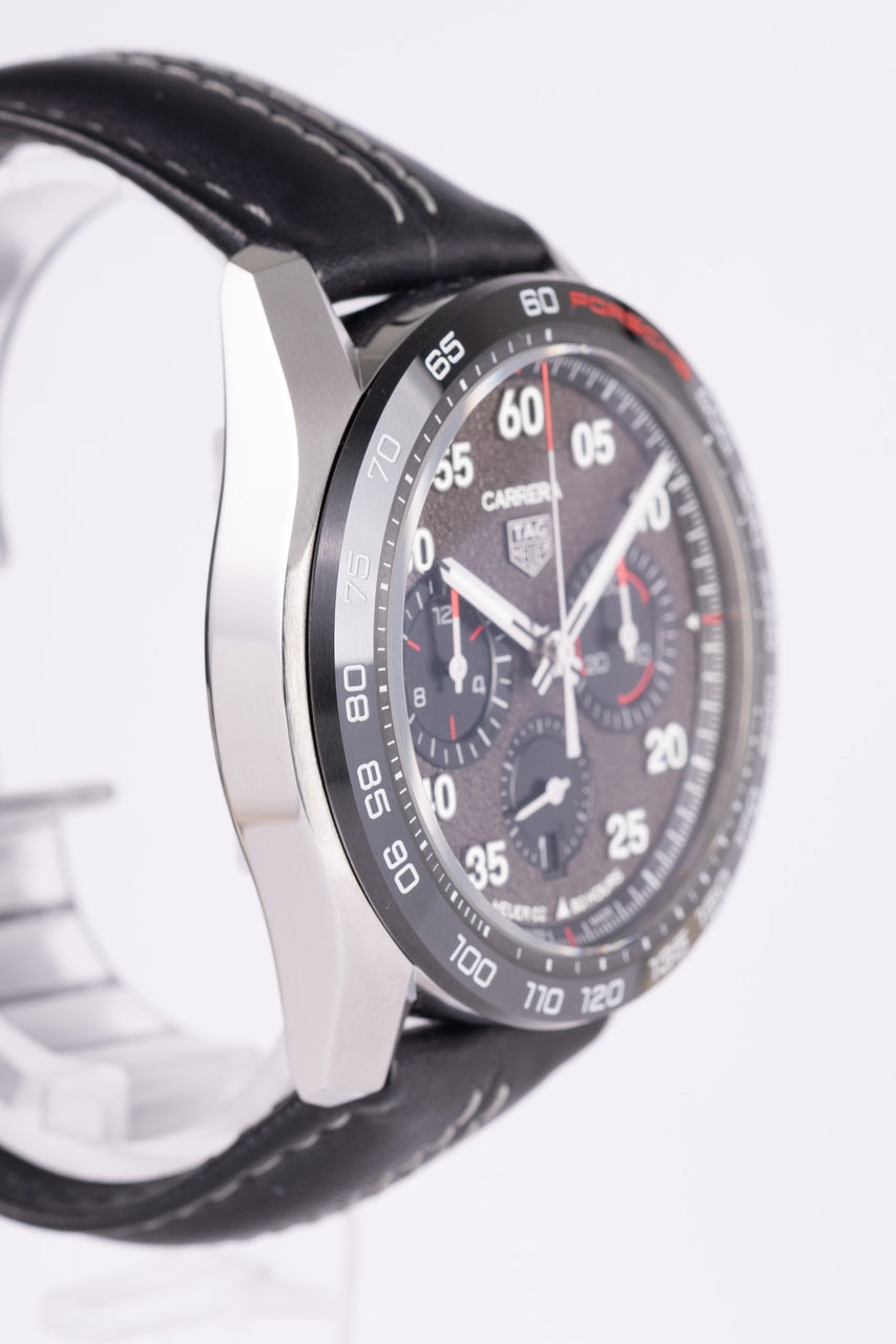Tag Heuer Carrera Porsche Chronograph Special Edition 44mm CBN2A1F - Detailansicht 1