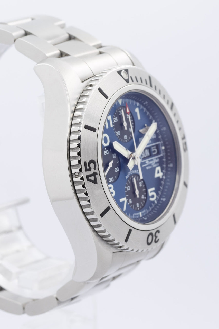 Breitling Superocean Chronograph Steelfish 44mm A13341 - Detailansicht 2