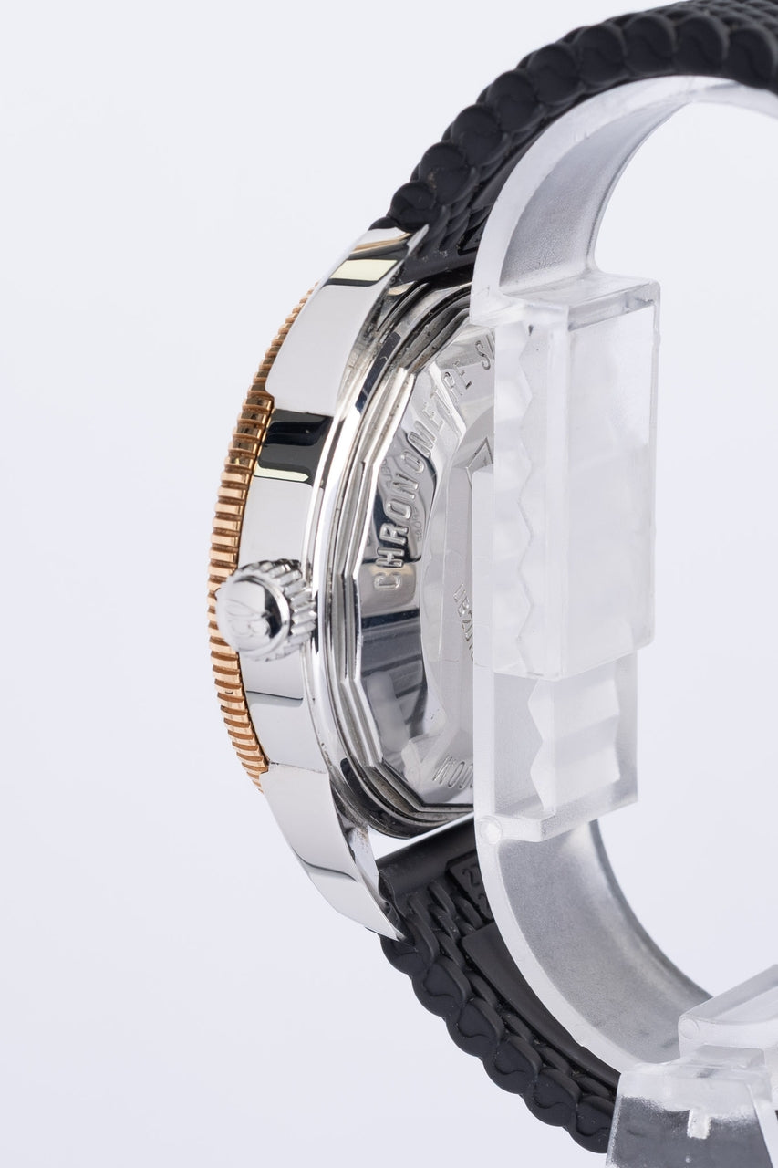 Breitling Superocean Heritage 42mm Automatik UB2010 - Detailansicht 4