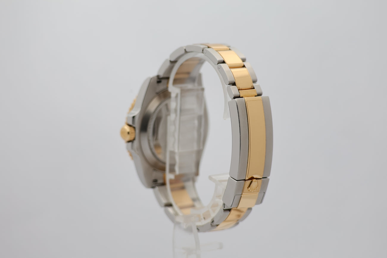 Rolex Submariner Date Stahl/Gold Automatik 116613LN - Detailansicht 2