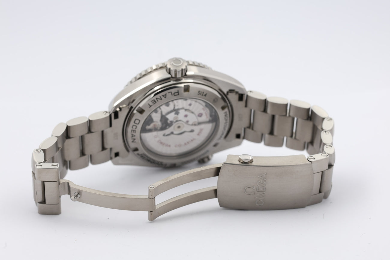 Omega Seamaster Planet Ocean Titan 45,5mm Automatik 23290462103001 - Detailansicht 8