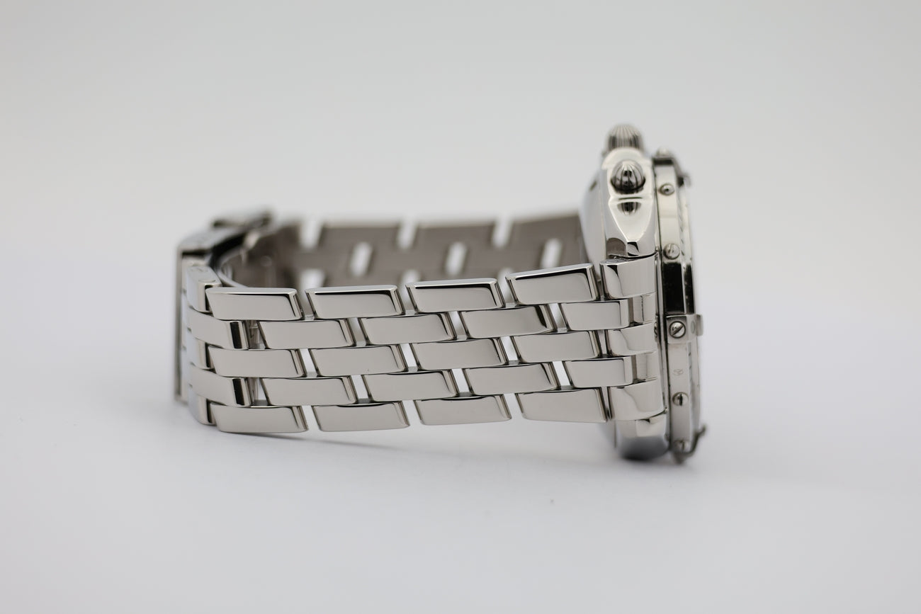 Breitling Chronomat Chronograph Automatik 39mm A130501 - Detail view 4