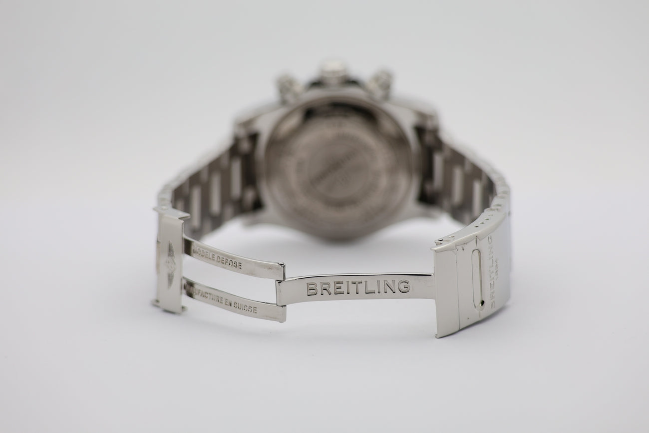 Breitling  Avenger II Limited Edition White Panda 43mm Automatik  A13381 - Detailansicht 6